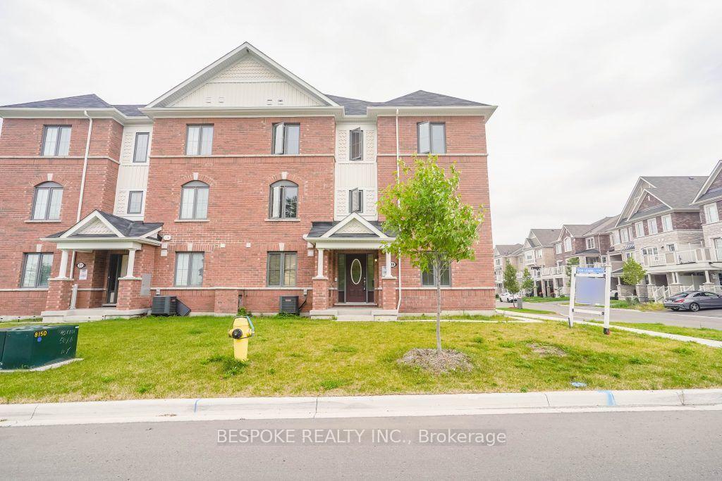 Photo 2 of 38 Goldeye Street E, Whitby, Rural Whitby — HOMEH