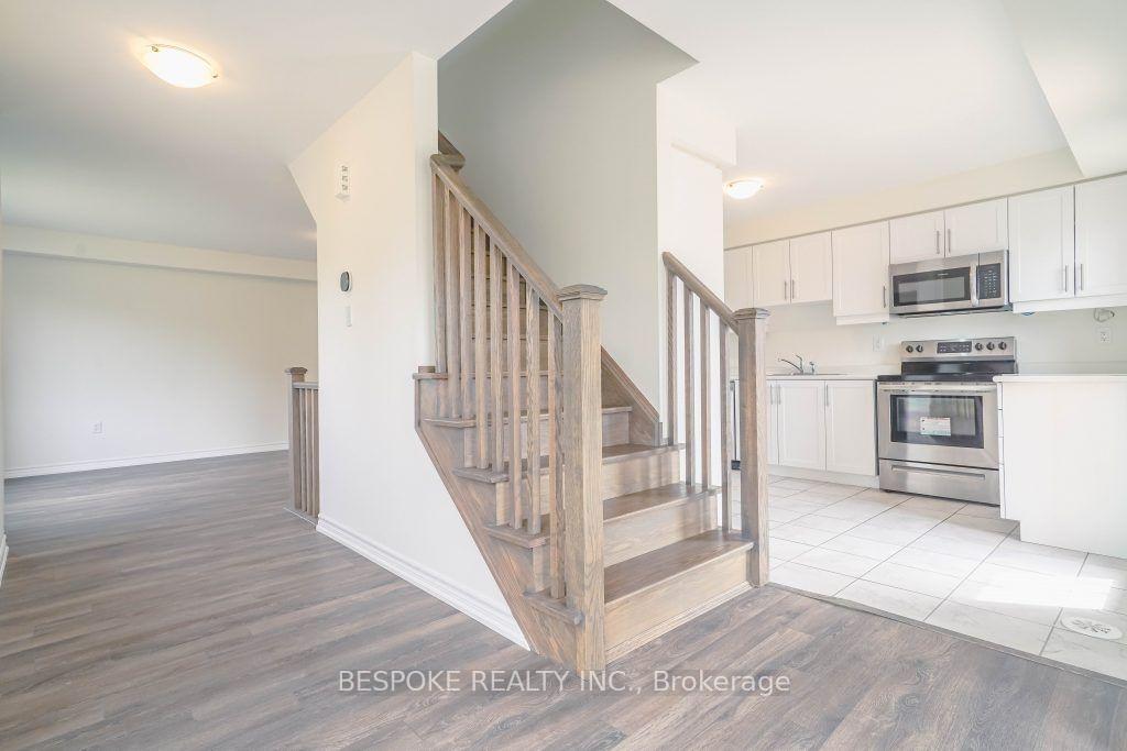 Photo 15 of 38 Goldeye Street E, Whitby, Rural Whitby — HOMEH