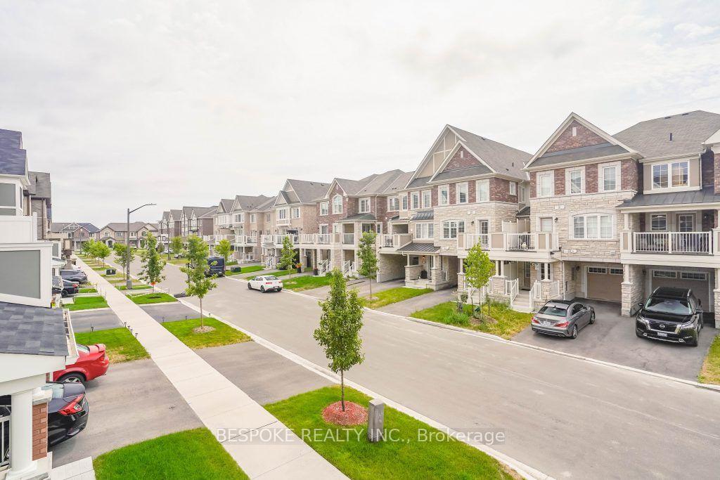 Photo 31 of 38 Goldeye Street E, Whitby, Rural Whitby — HOMEH