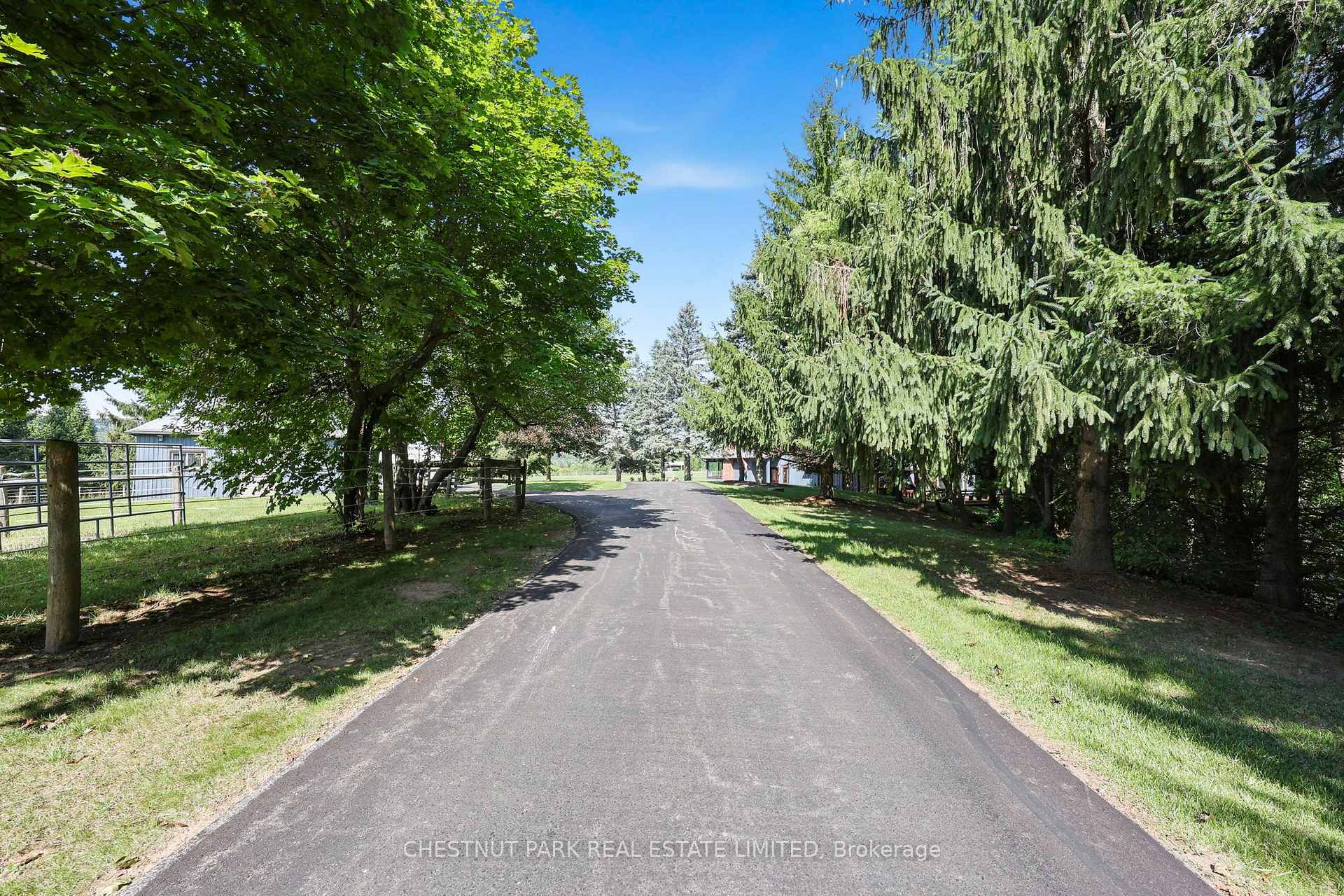 Photo 4 of 2236 Boston Mills Road, Caledon, Rural Caledon — HOMEH
