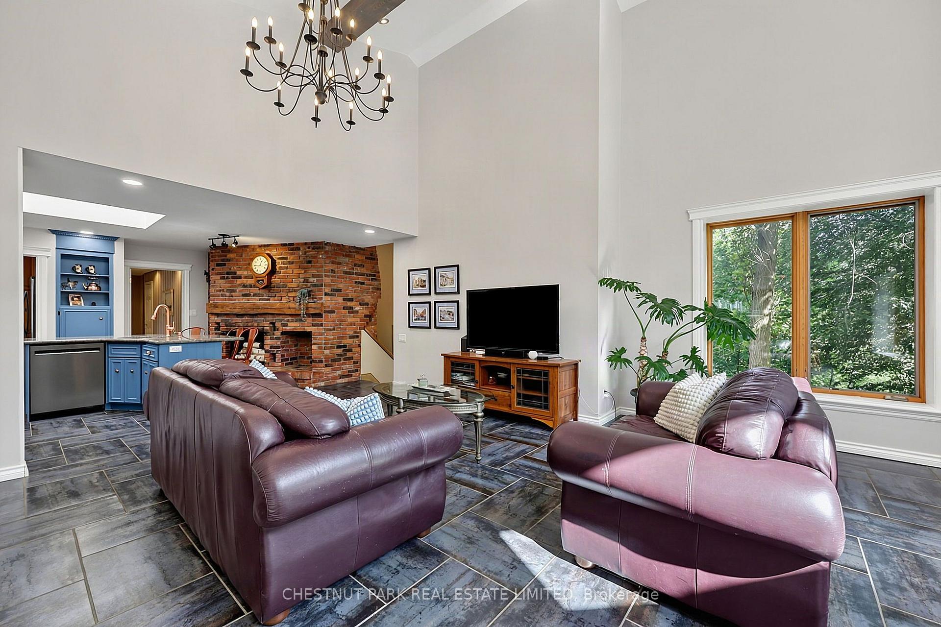 Photo 13 of 2236 Boston Mills Road, Caledon, Rural Caledon — HOMEH