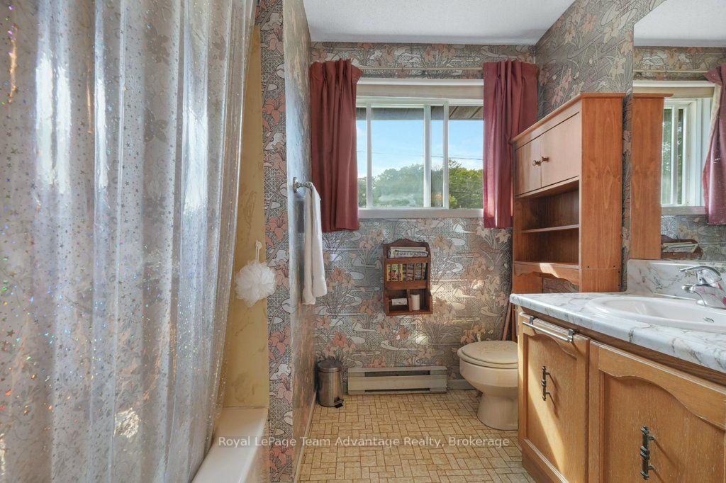 Photo 21 of 30A Forest Street, Parry Sound — HOMEH