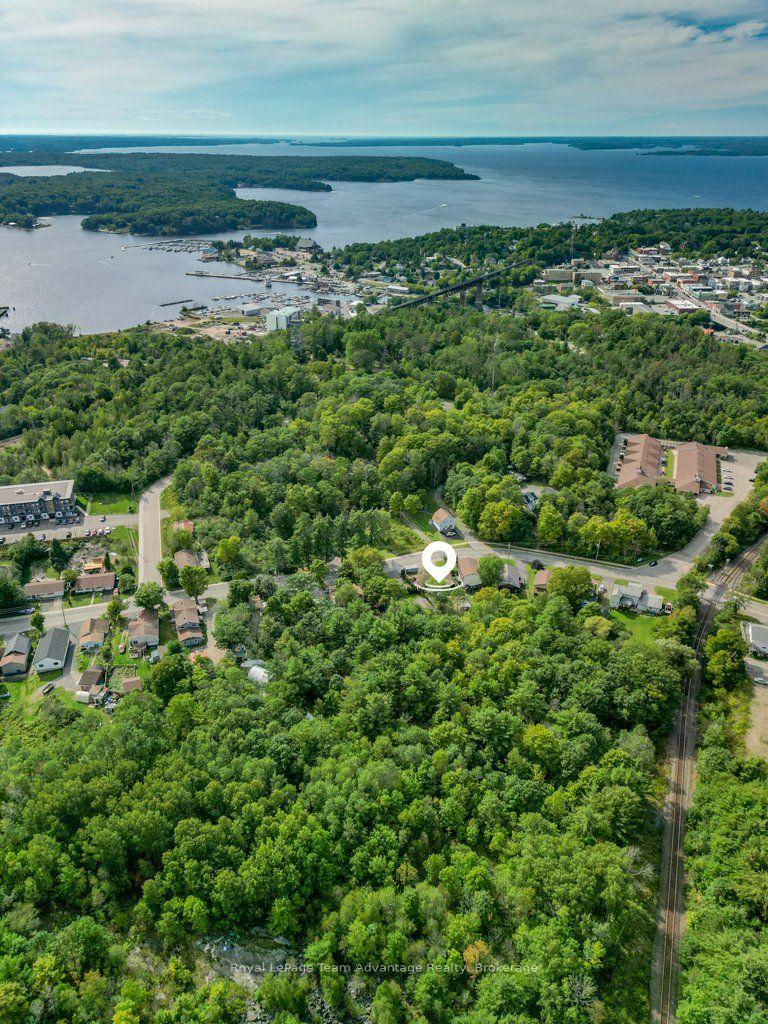 Photo 38 of 30A Forest Street, Parry Sound — HOMEH