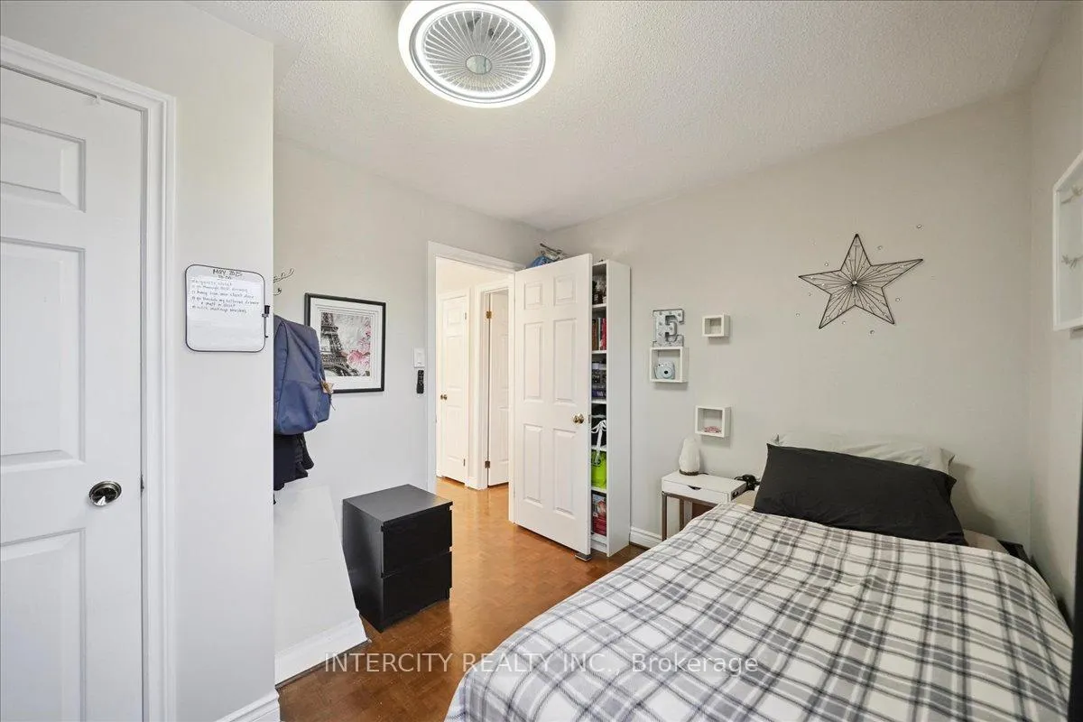 Photo 26 of 67 Sonny Street, Vaughan, Maple — HOMEH