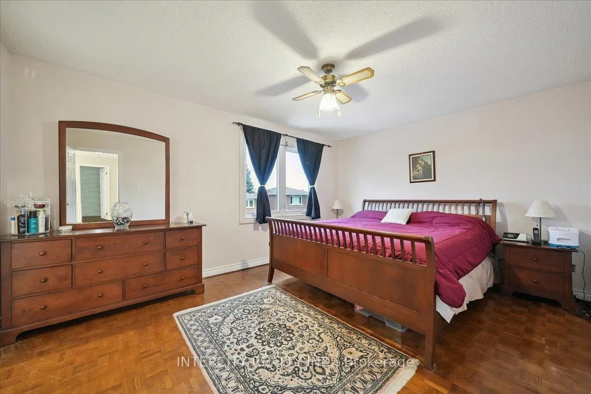 Photo 34 of 67 Sonny Street, Vaughan, Maple — HOMEH