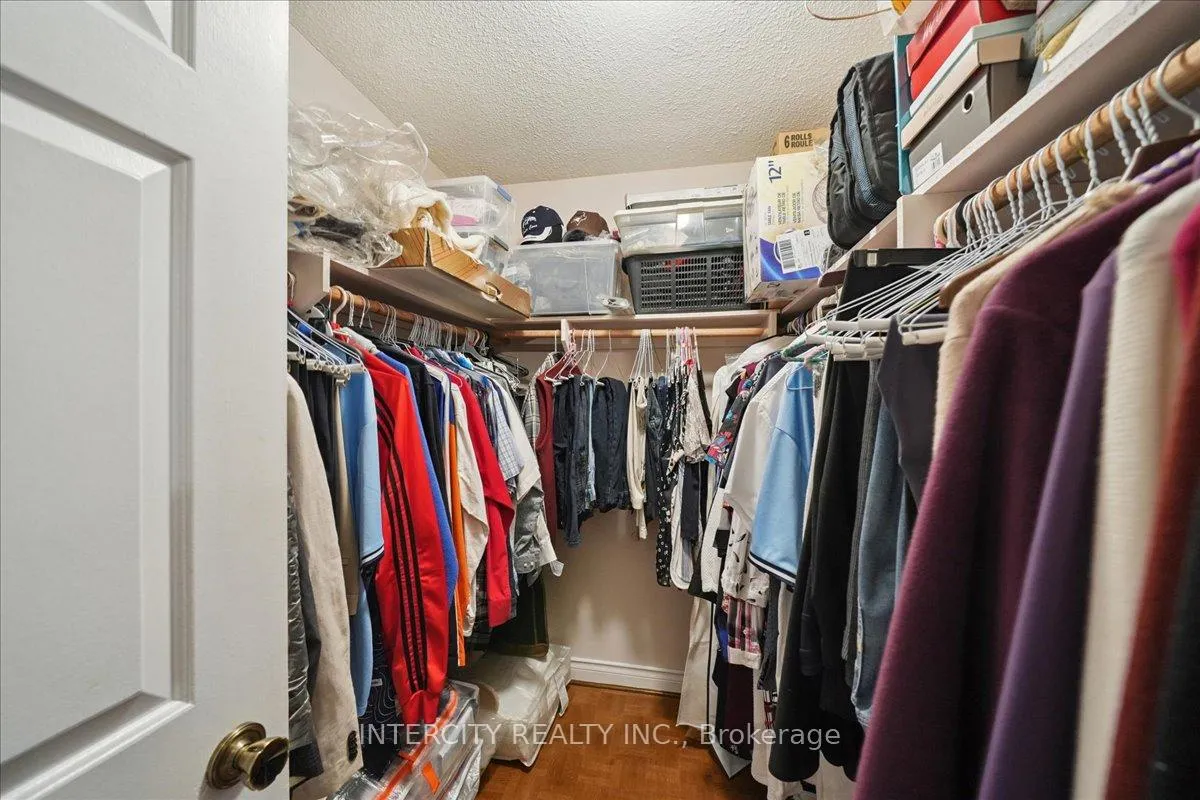 Photo 38 of 67 Sonny Street, Vaughan, Maple — HOMEH
