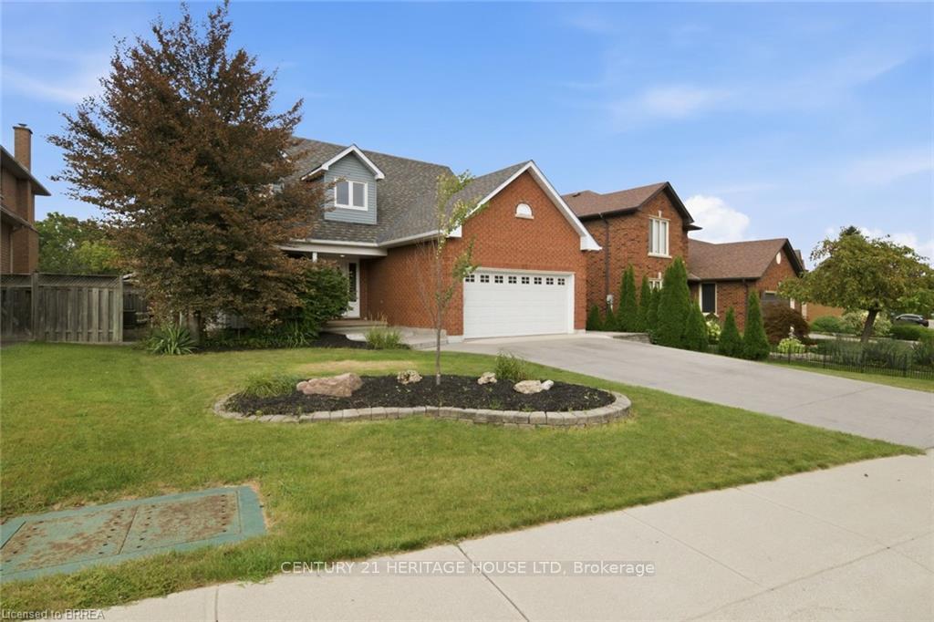 Photo 6 of 92 National Drive, Hamilton, Gershome — HOMEH
