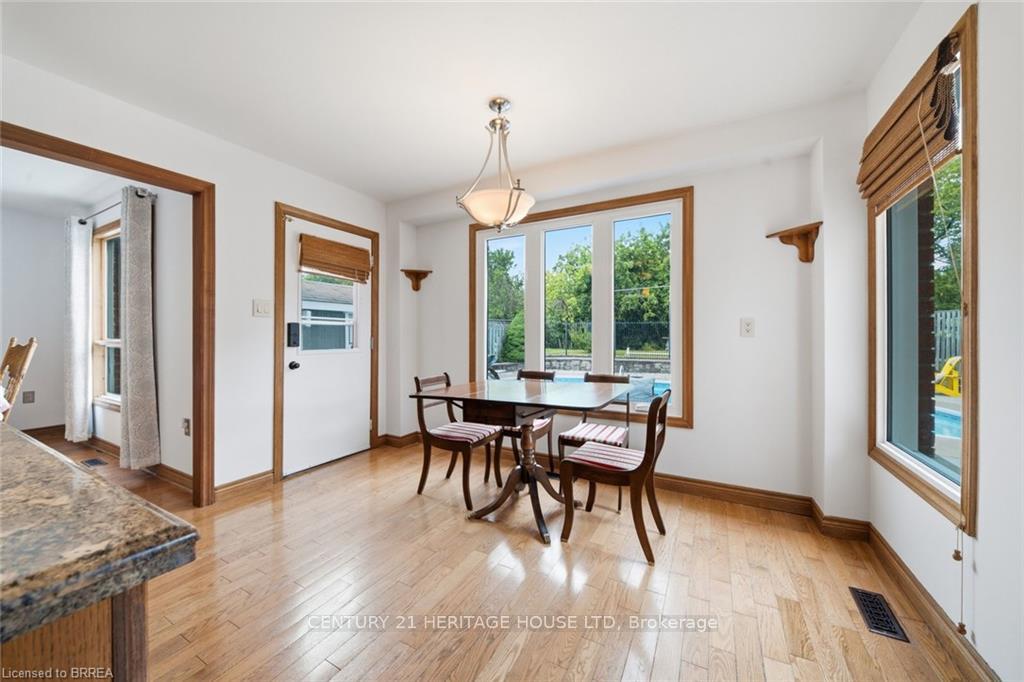 Photo 19 of 92 National Drive, Hamilton, Gershome — HOMEH
