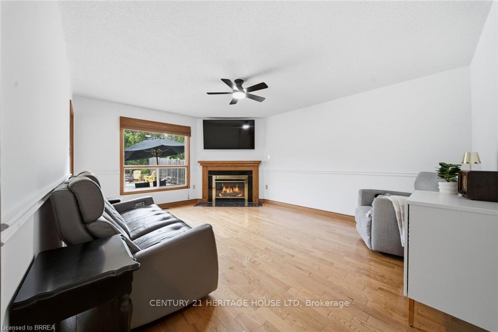 Photo 21 of 92 National Drive, Hamilton, Gershome — HOMEH