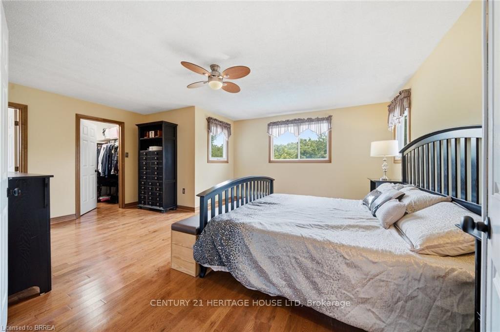Photo 27 of 92 National Drive, Hamilton, Gershome — HOMEH