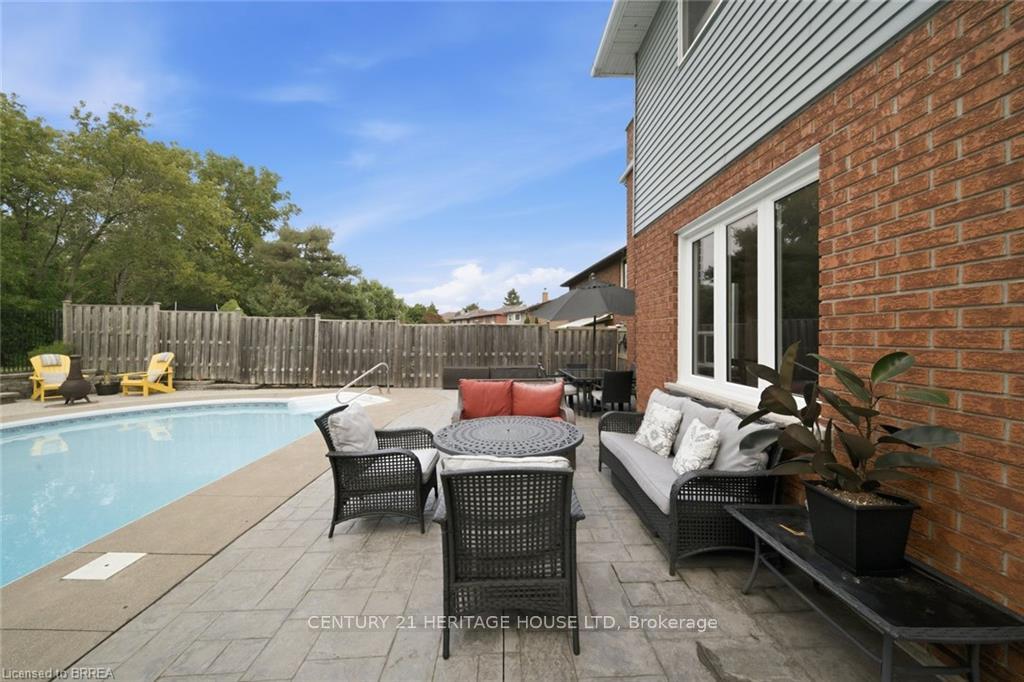 Photo 41 of 92 National Drive, Hamilton, Gershome — HOMEH