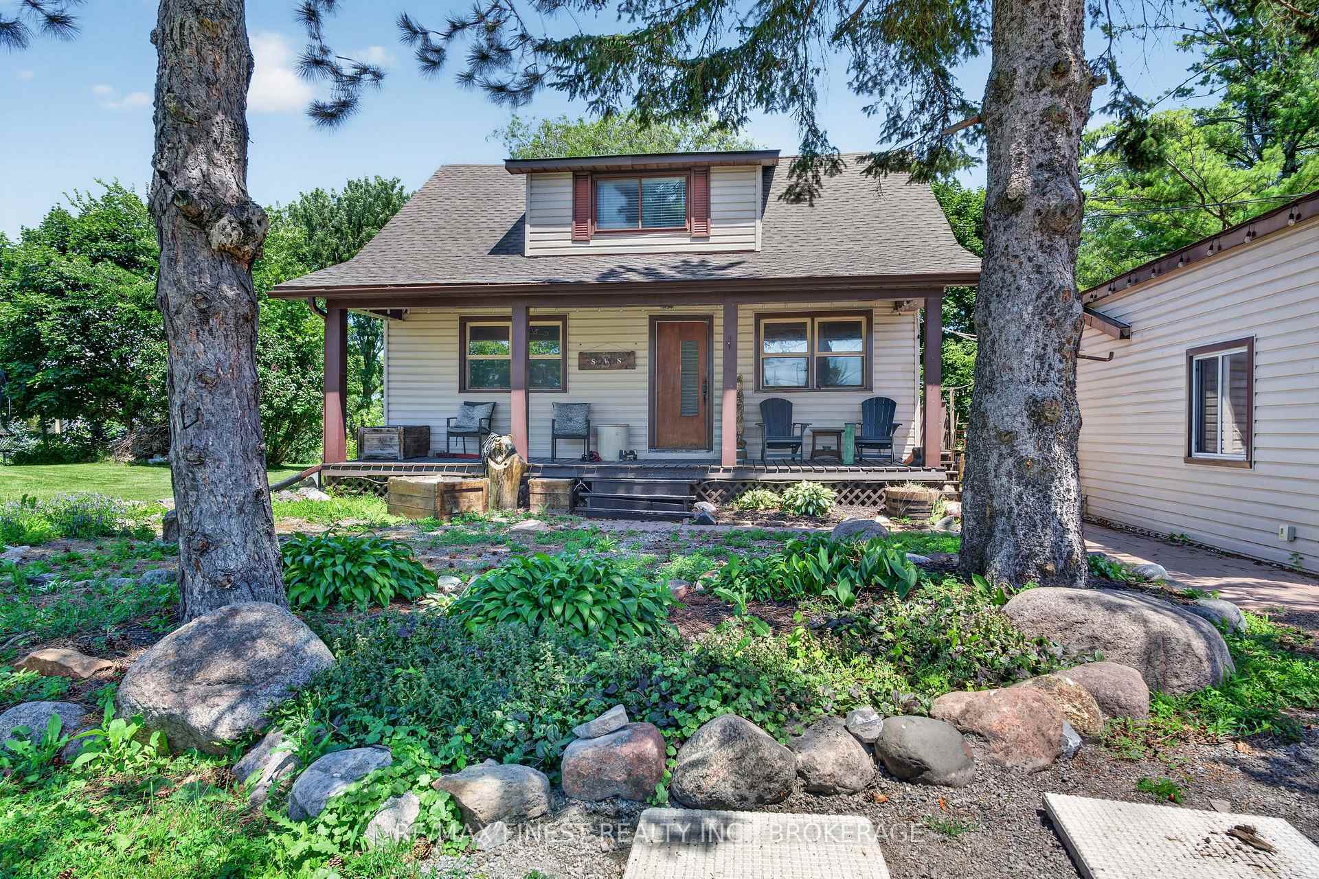 Photo 4 of 2270 Mcivor Road, Kingston, City North of 401 — HOMEH