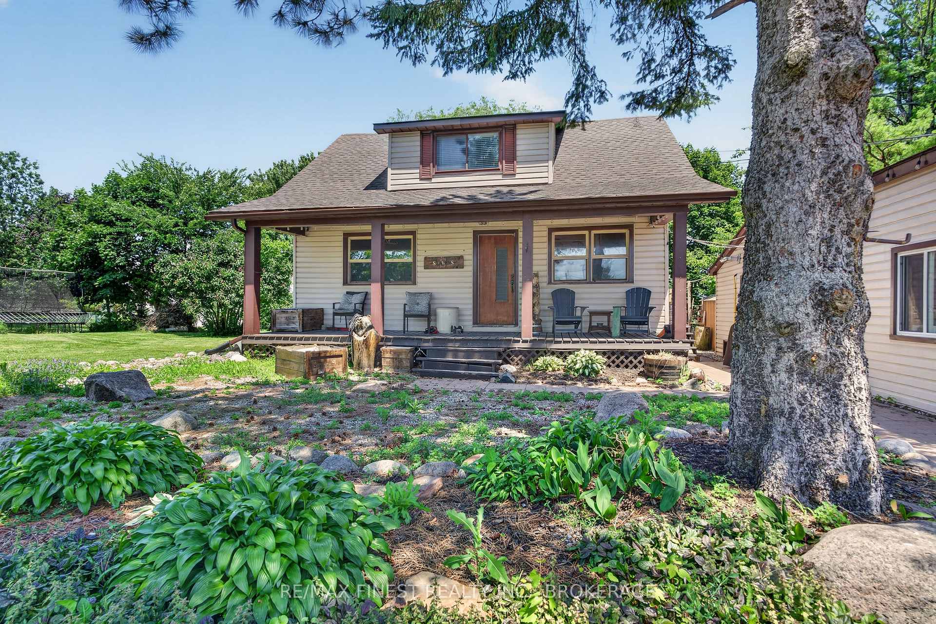 Photo 6 of 2270 Mcivor Road, Kingston, City North of 401 — HOMEH