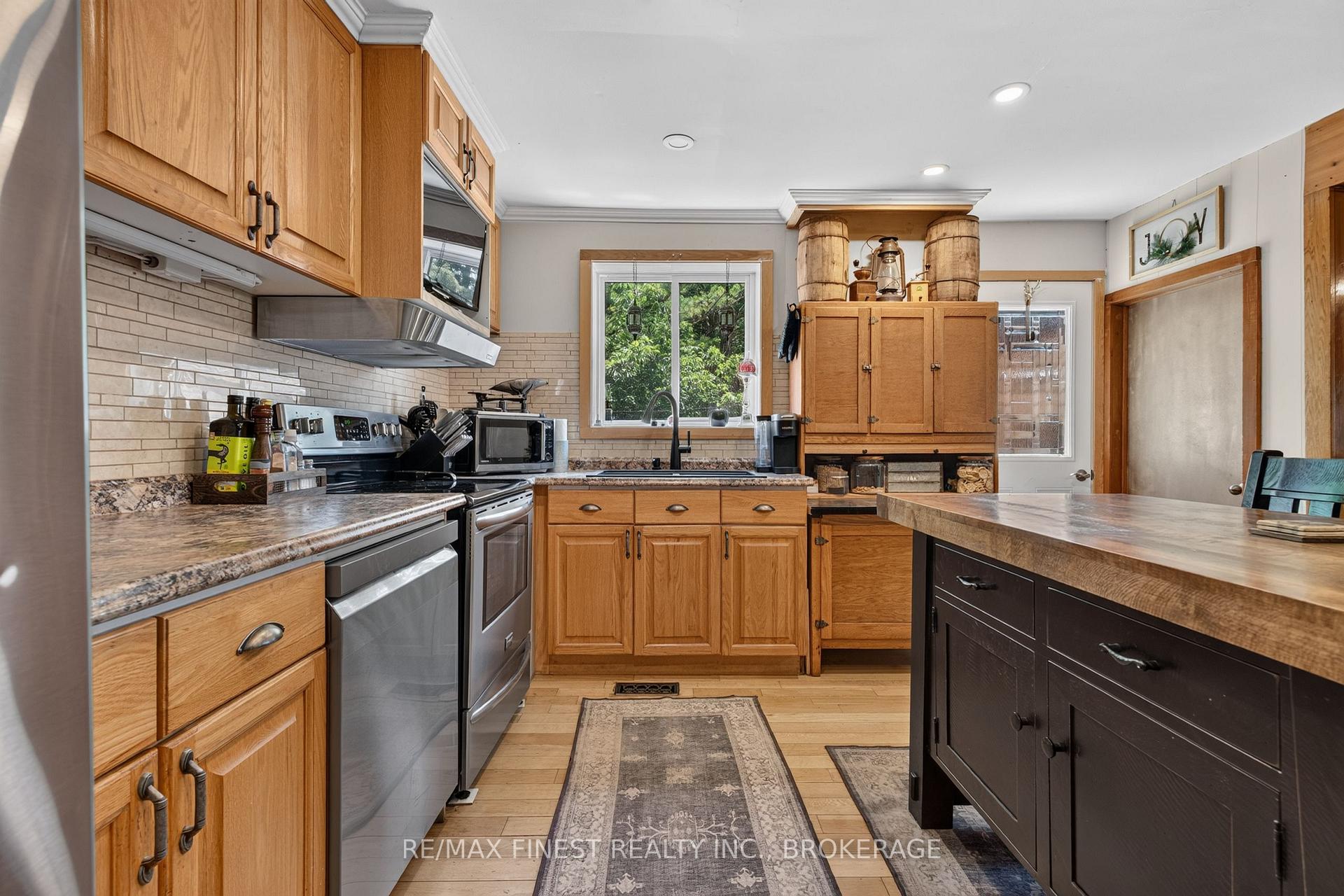 Photo 14 of 2270 Mcivor Road, Kingston, City North of 401 — HOMEH