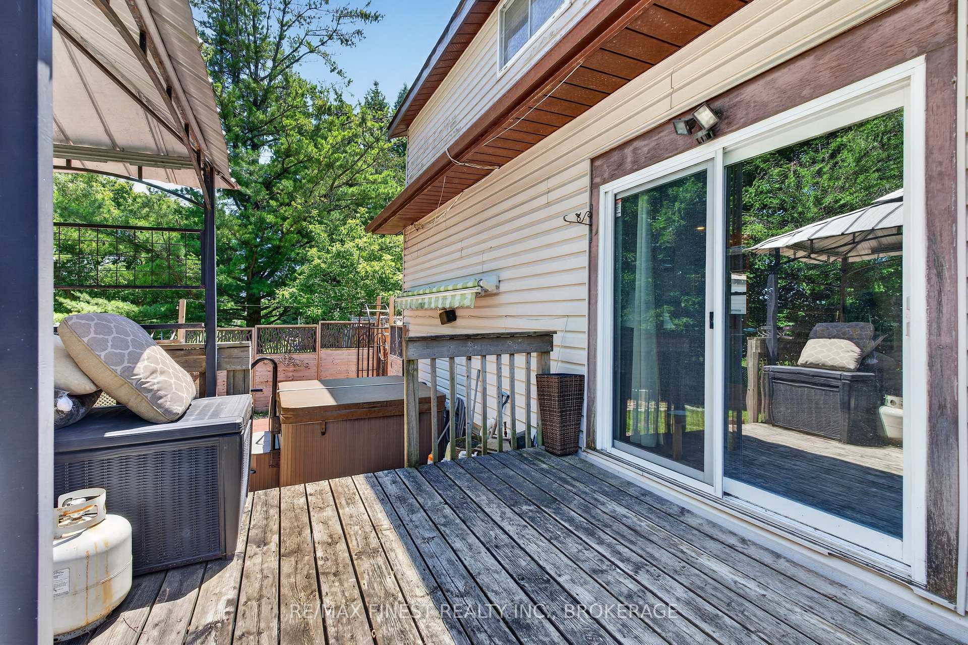 Photo 30 of 2270 Mcivor Road, Kingston, City North of 401 — HOMEH