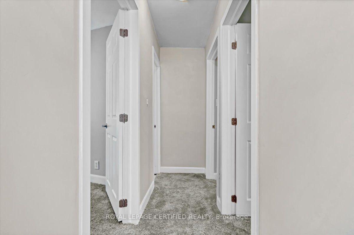 Photo 23 of 176 Emerald Street N, Hamilton, Landsdale — HOMEH