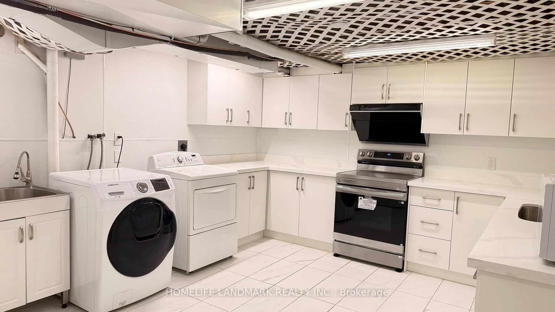 Photo 4 of 26 Kentish Crescent, Scarborough, Agincourt South-Malvern West — HOMEH