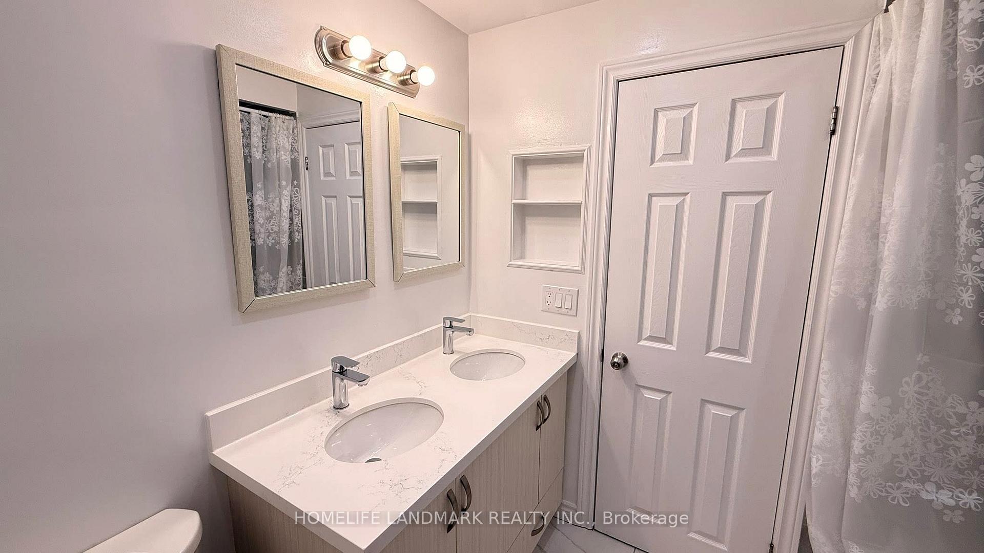 Photo 11 of 26 Kentish Crescent, Scarborough, Agincourt South-Malvern West — HOMEH