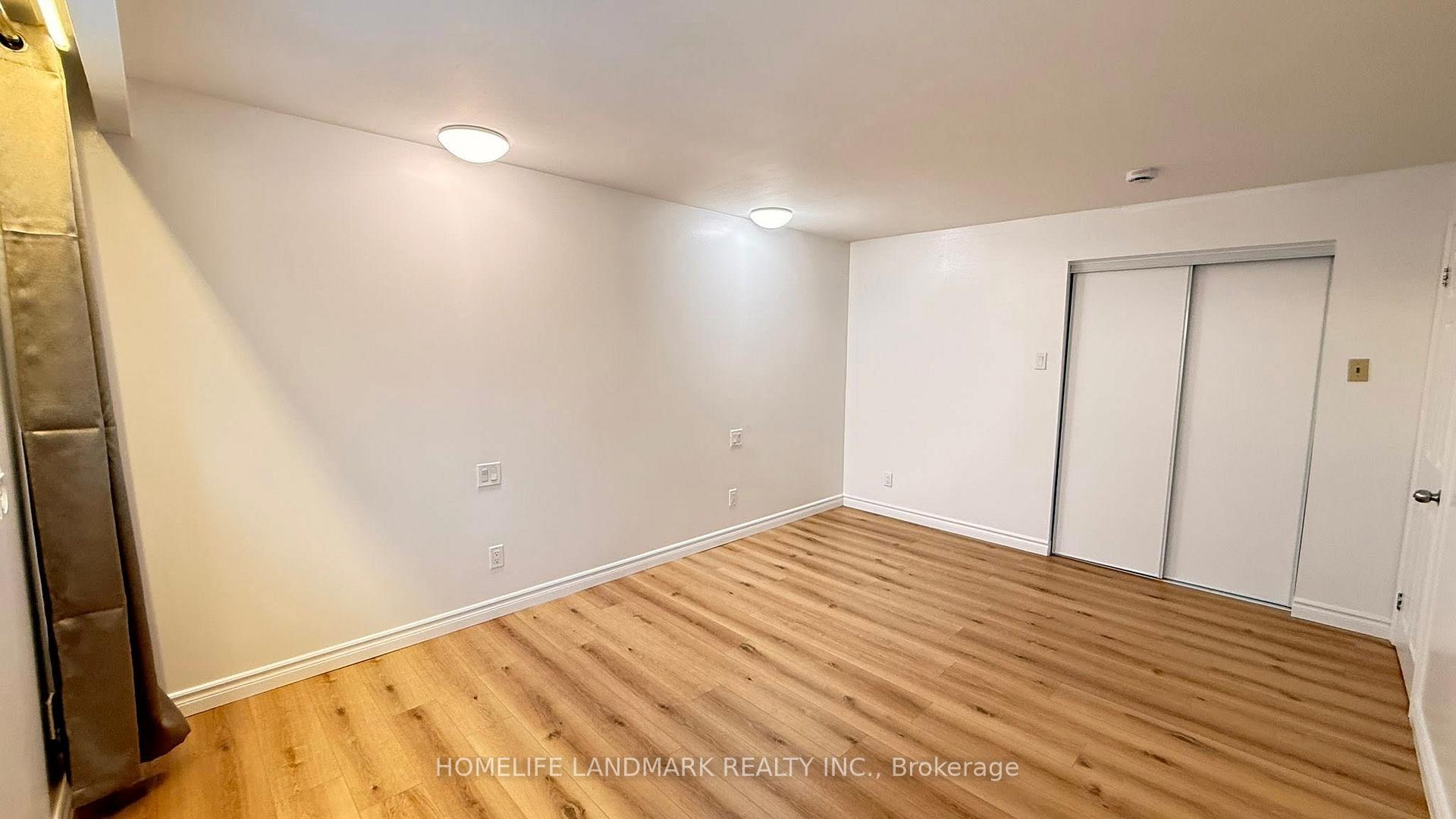 Photo 20 of 26 Kentish Crescent, Scarborough, Agincourt South-Malvern West — HOMEH