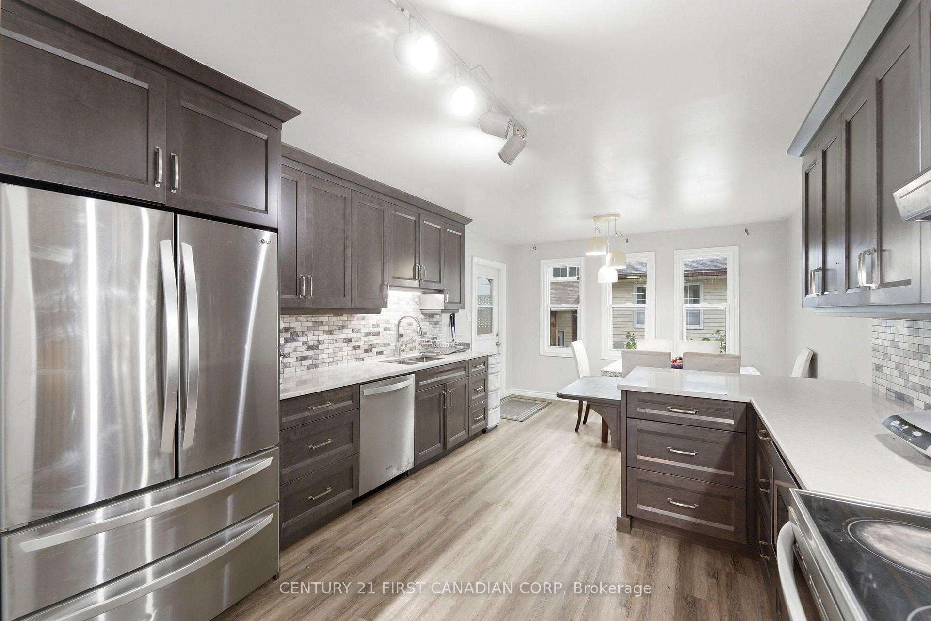 Photo 8 of 71 Edward Street, Mapleton, Rural Mapleton — HOMEH