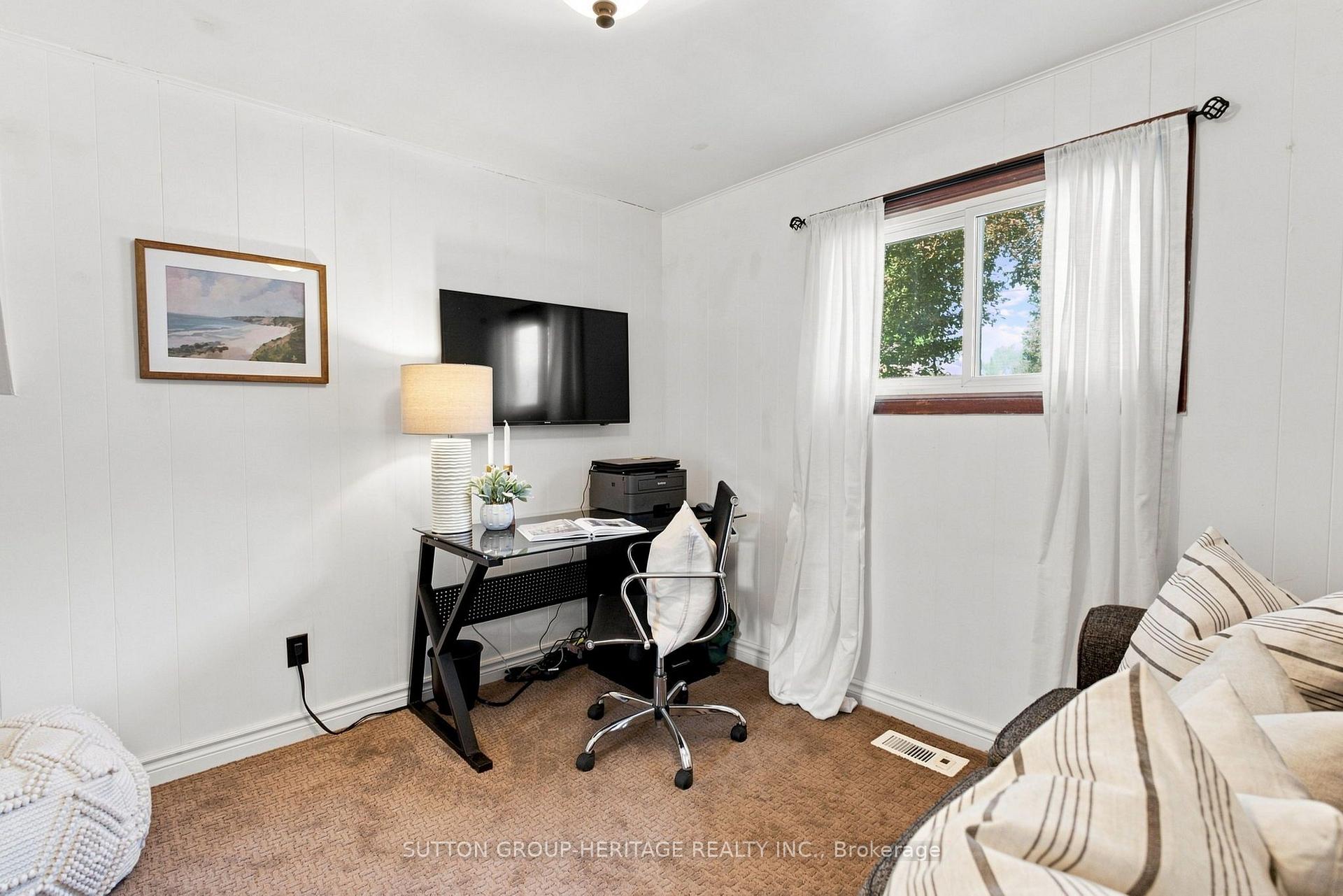 Photo 46 of 843 Carnation Court, Oshawa, Donevan — HOMEH