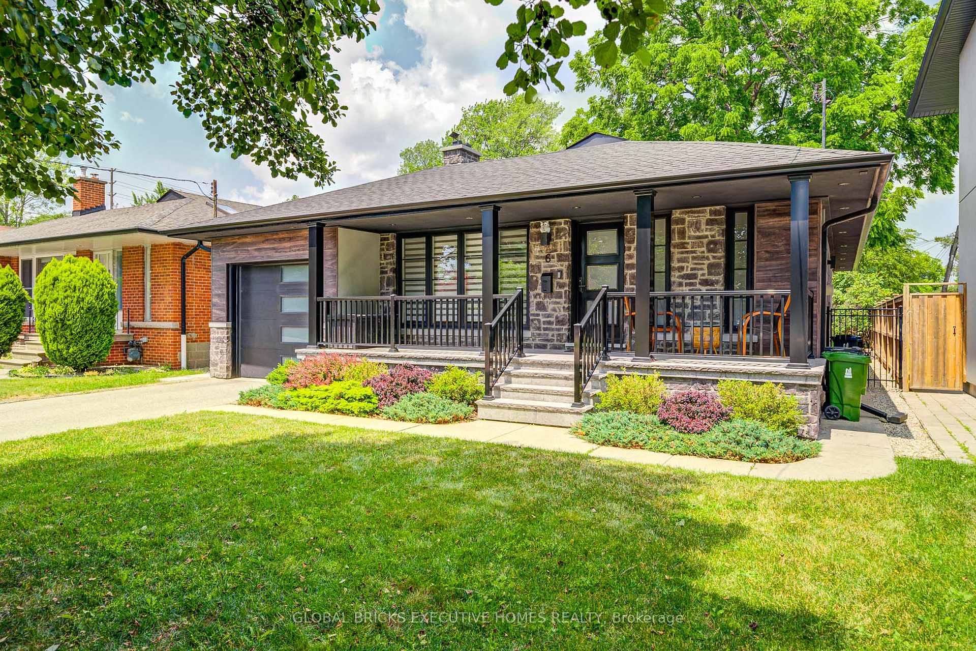 Photo 2 of 6 Cardigan Road, Etobicoke, Stonegate-Queensway — HOMEH