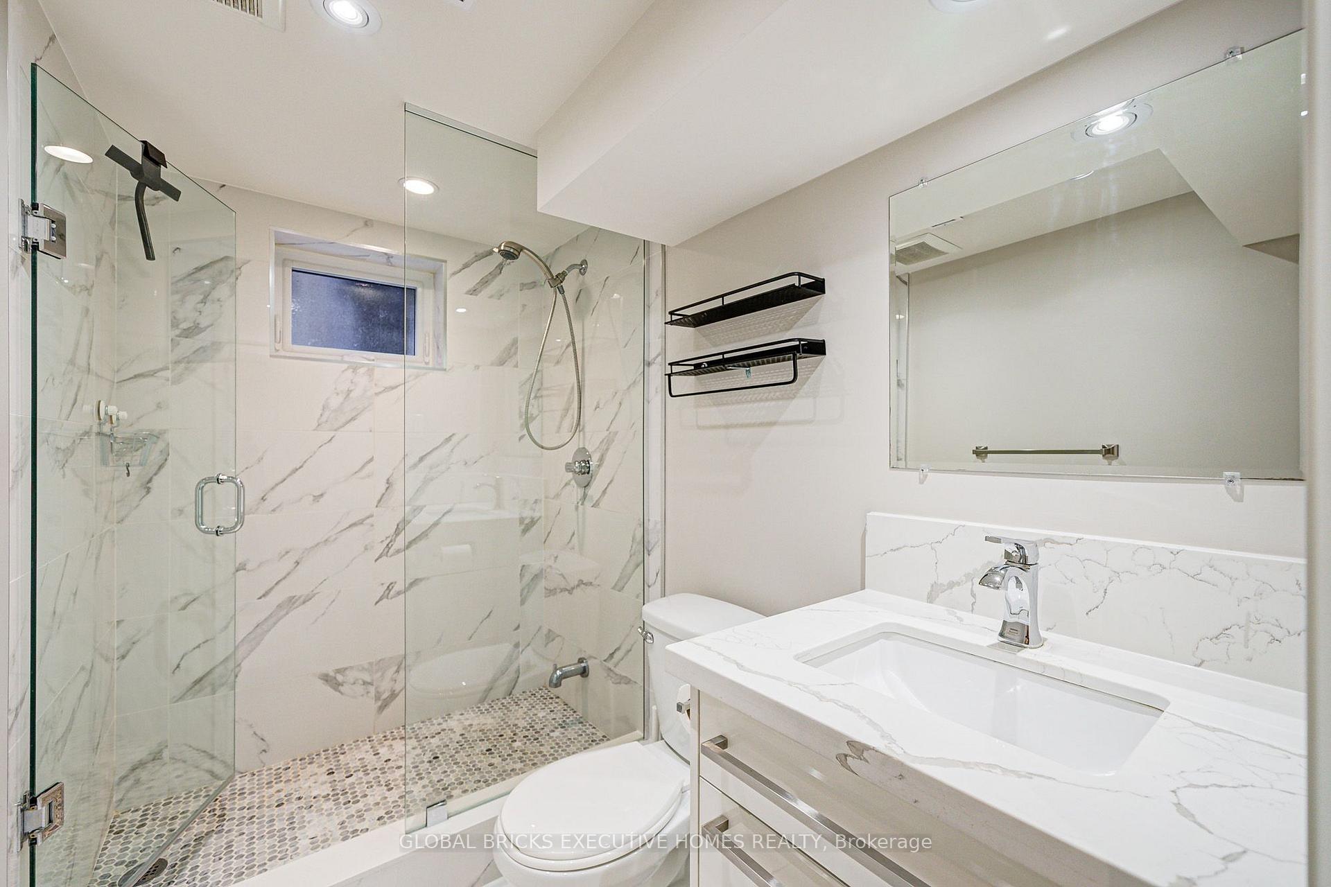 Photo 25 of 6 Cardigan Road, Etobicoke, Stonegate-Queensway — HOMEH
