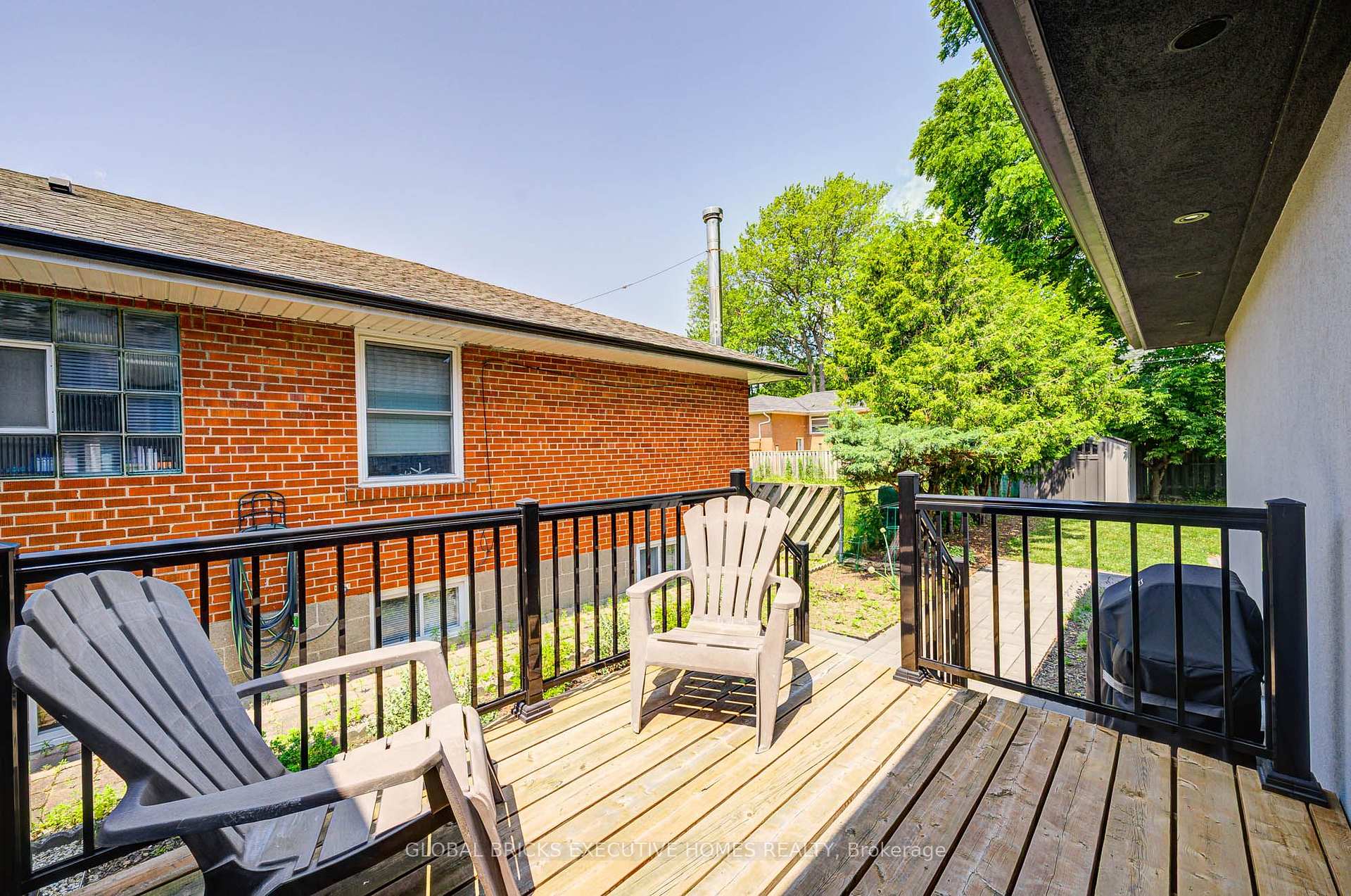 Photo 35 of 6 Cardigan Road, Etobicoke, Stonegate-Queensway — HOMEH