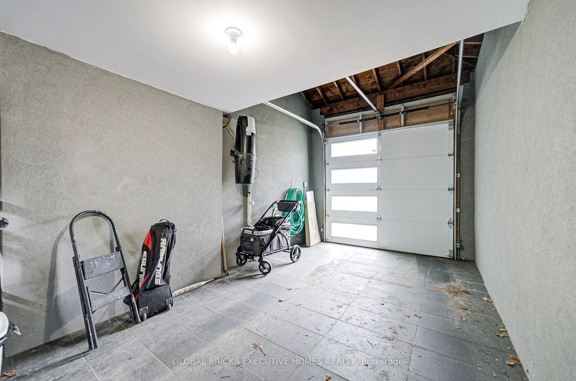 Photo 40 of 6 Cardigan Road, Etobicoke, Stonegate-Queensway — HOMEH