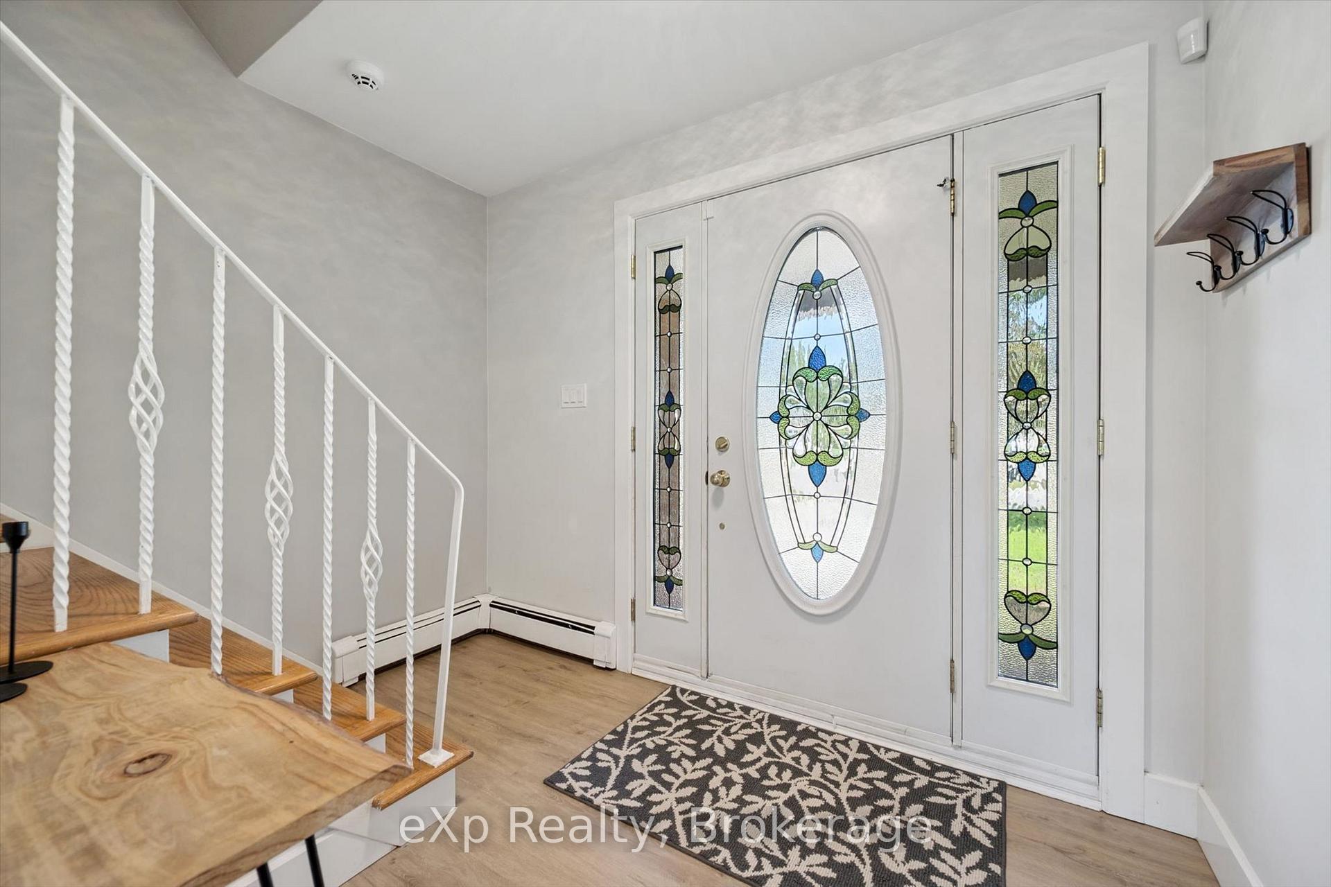 Photo 7 of 17 Carmine Place, Guelph, Victoria North — HOMEH