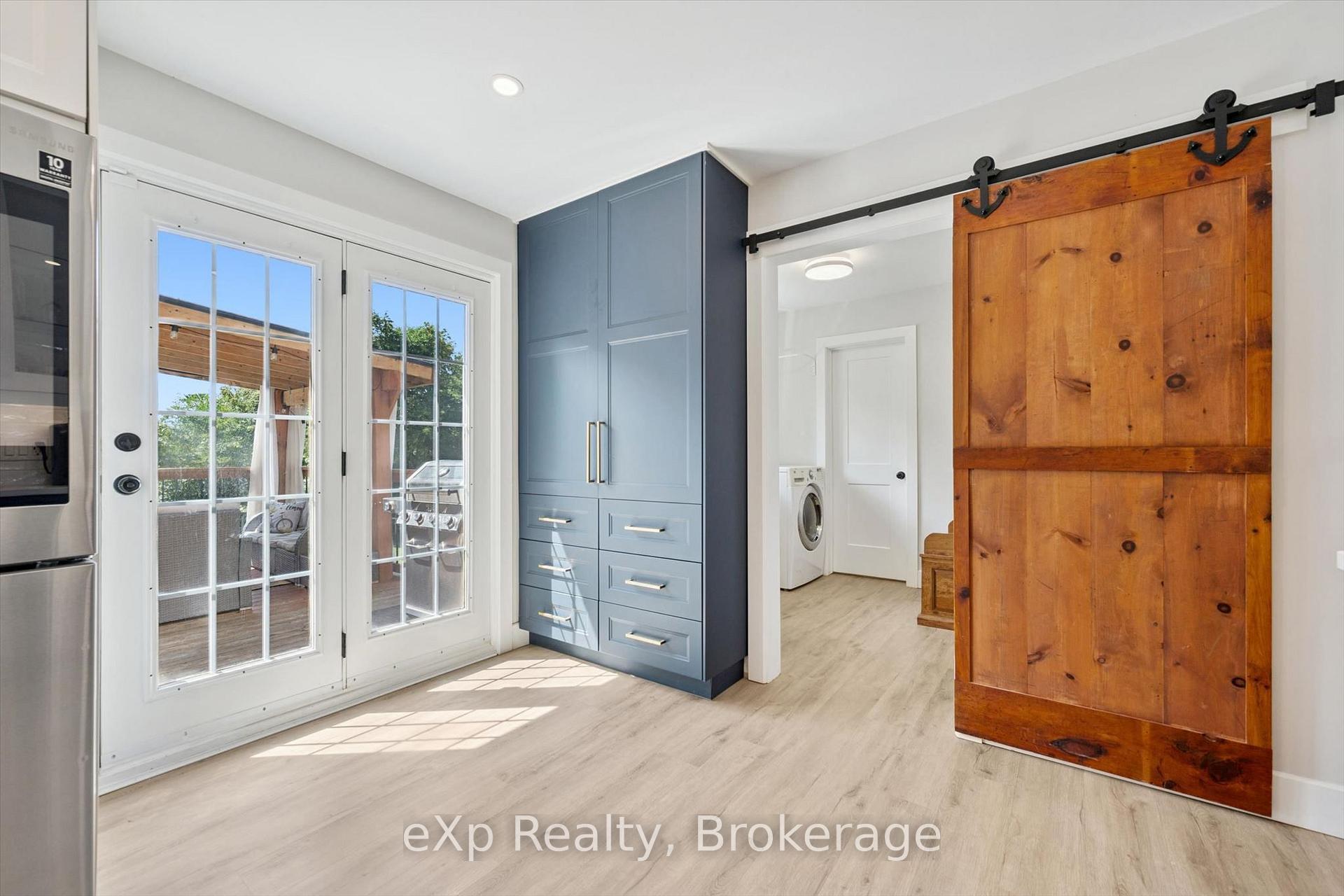Photo 18 of 17 Carmine Place, Guelph, Victoria North — HOMEH