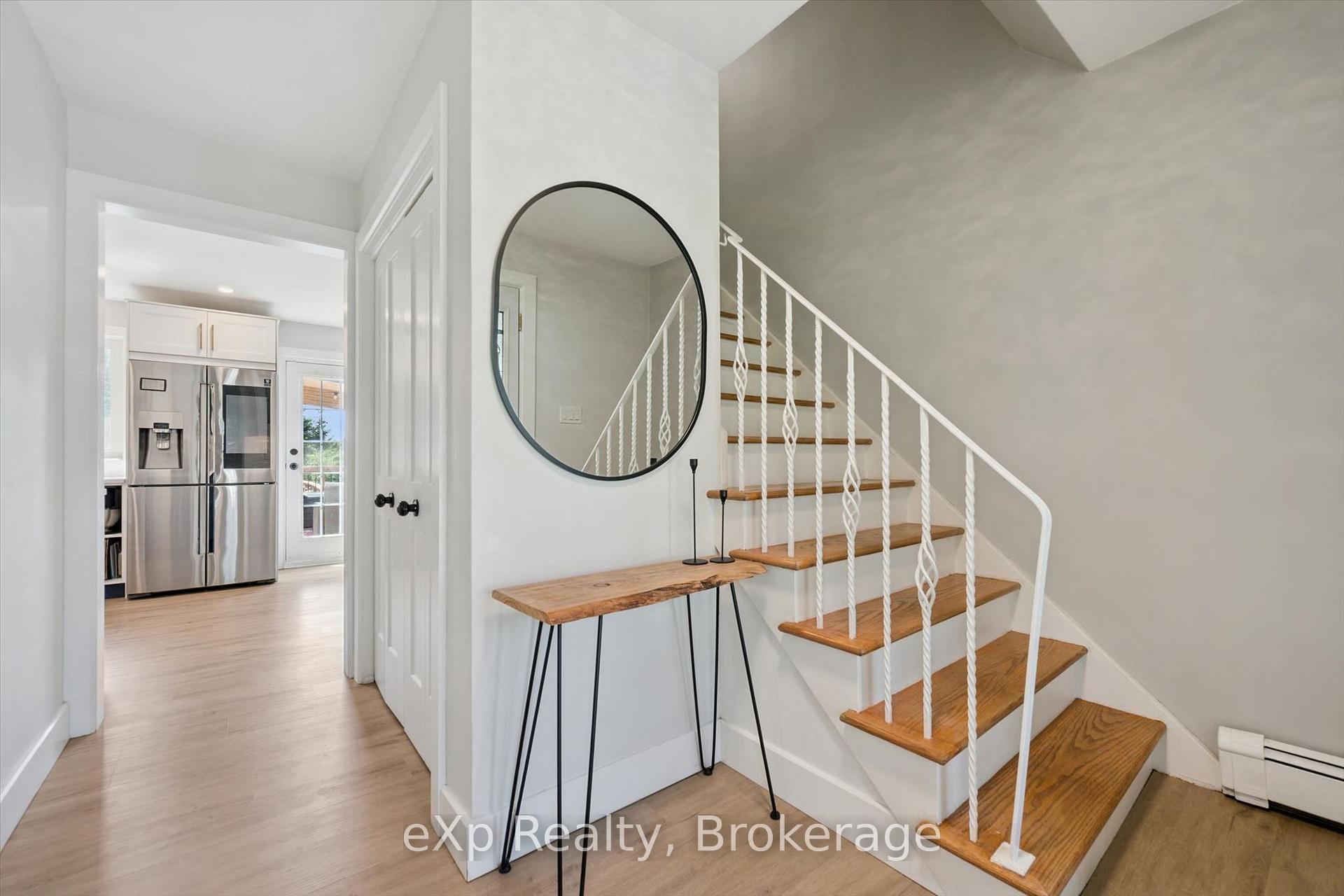 Photo 21 of 17 Carmine Place, Guelph, Victoria North — HOMEH