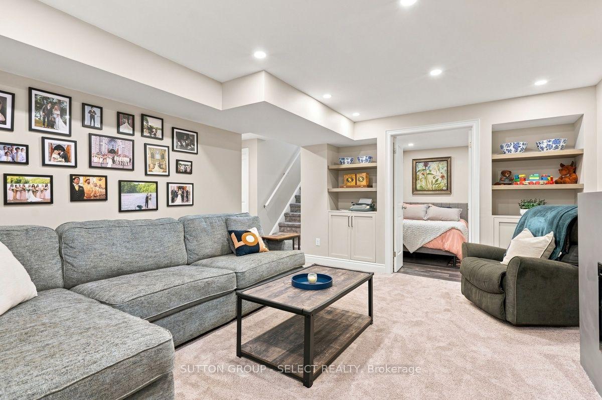 Photo 22 of 1168 Baird Street, London, North M — HOMEH