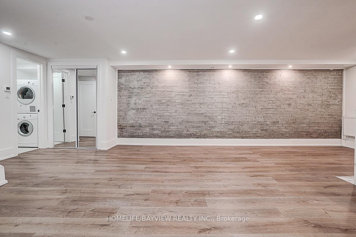Photo 8 of Unit Lower, 43 Wineva Avenue, Toronto, The Beaches — HOMEH