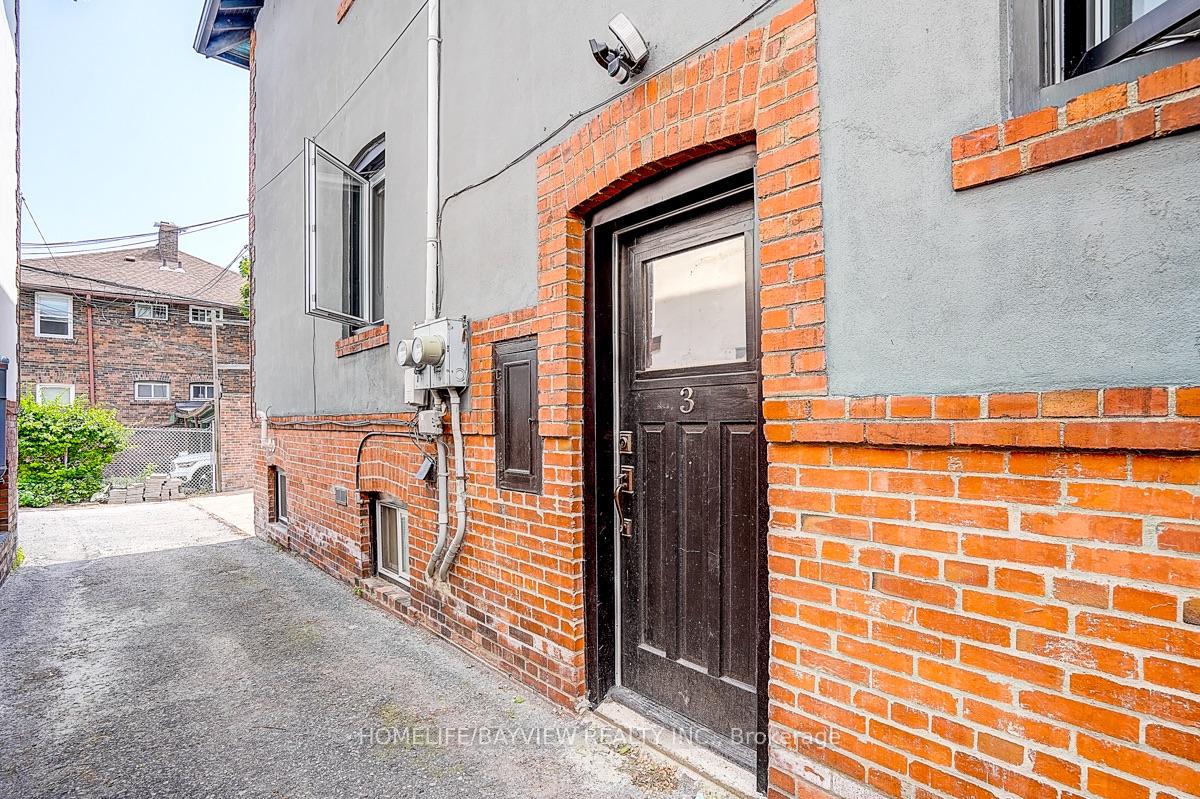 Photo 20 of Unit Lower, 43 Wineva Avenue, Toronto, The Beaches — HOMEH