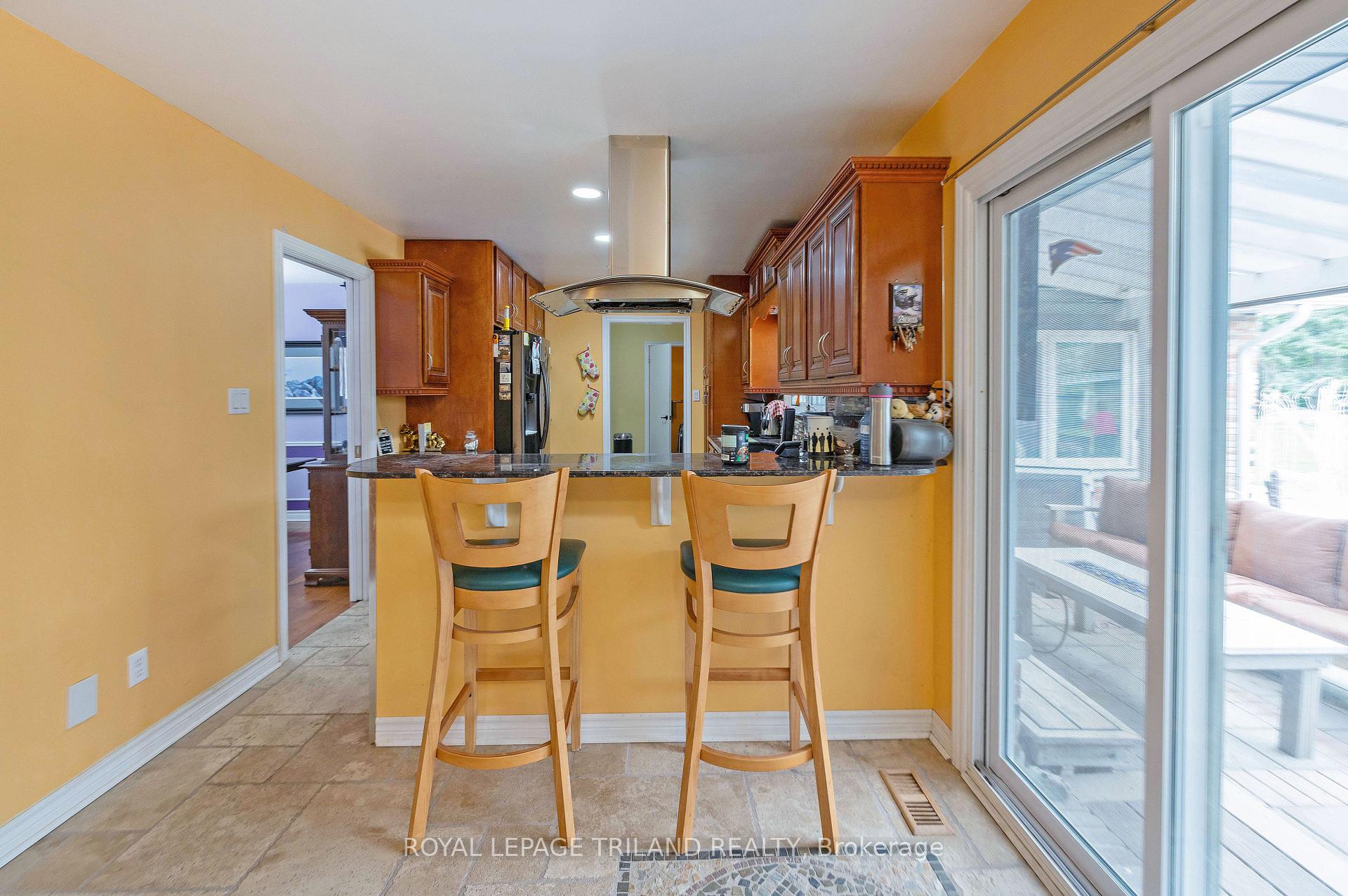 Photo 13 of 17 Minler Road, Zorra, Thamesford — HOMEH