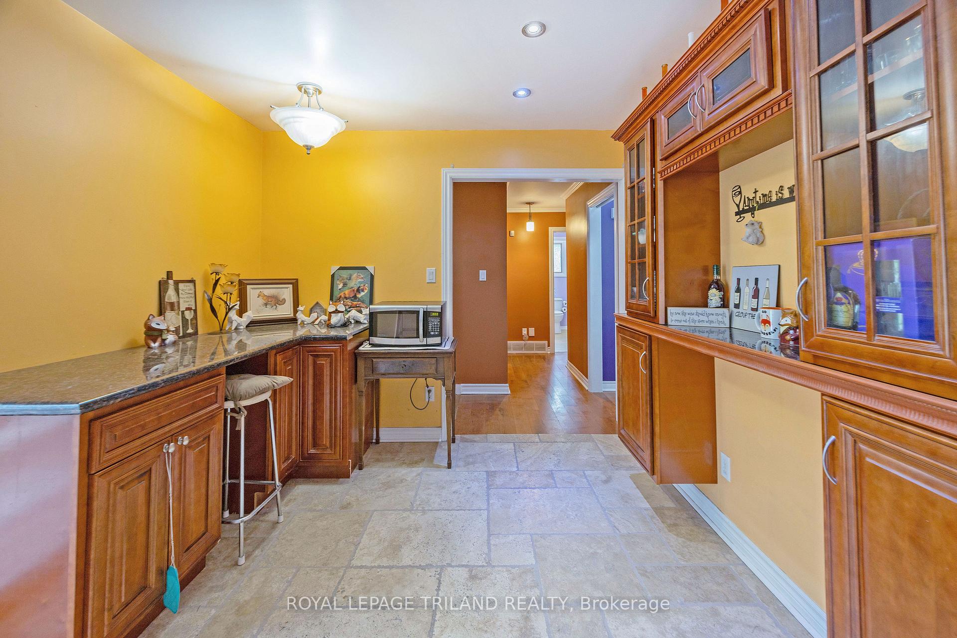Photo 14 of 17 Minler Road, Zorra, Thamesford — HOMEH