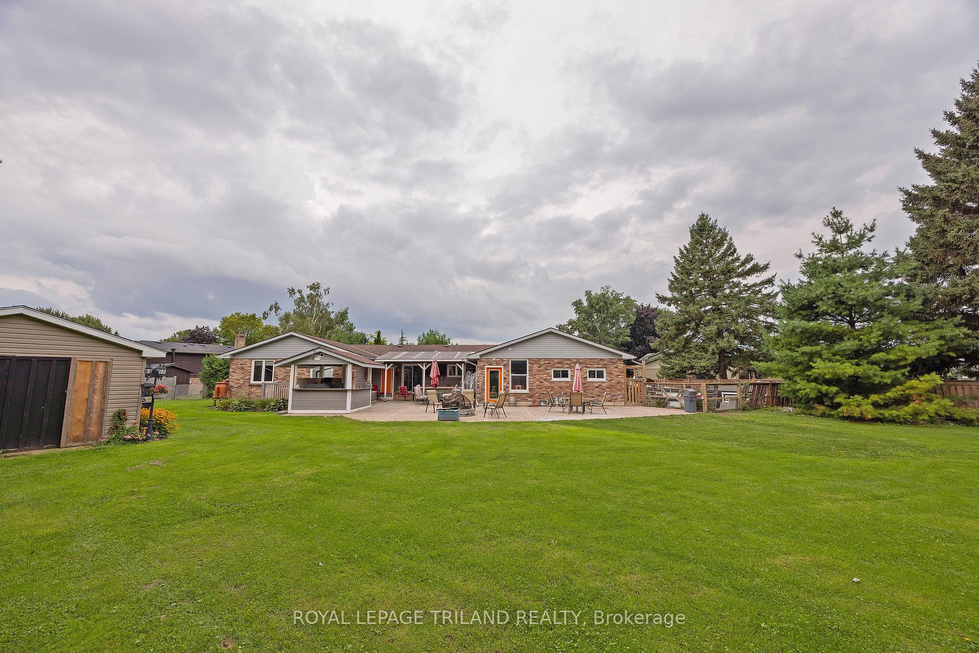 Photo 31 of 17 Minler Road, Zorra, Thamesford — HOMEH