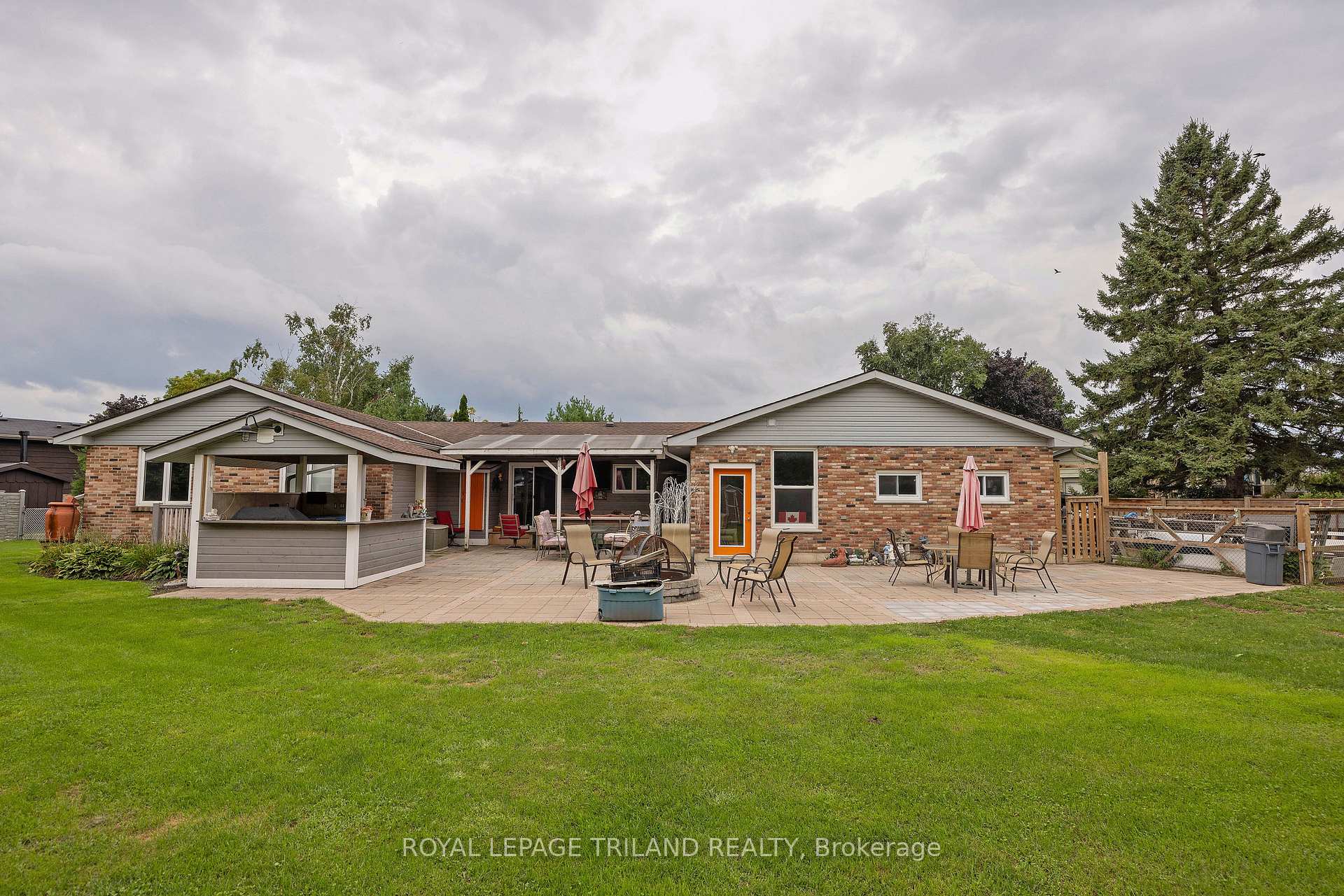 Photo 32 of 17 Minler Road, Zorra, Thamesford — HOMEH