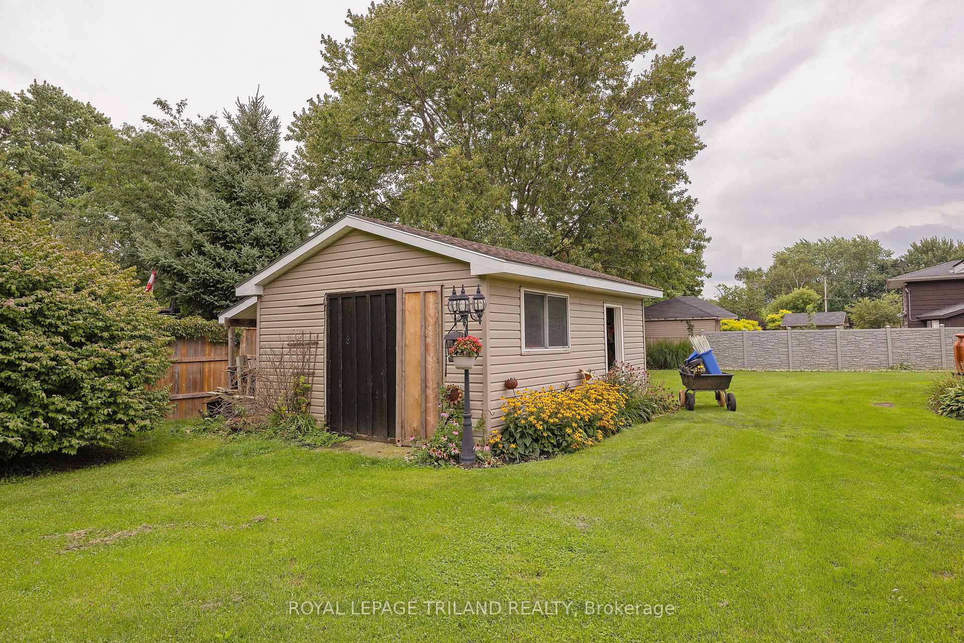Photo 33 of 17 Minler Road, Zorra, Thamesford — HOMEH