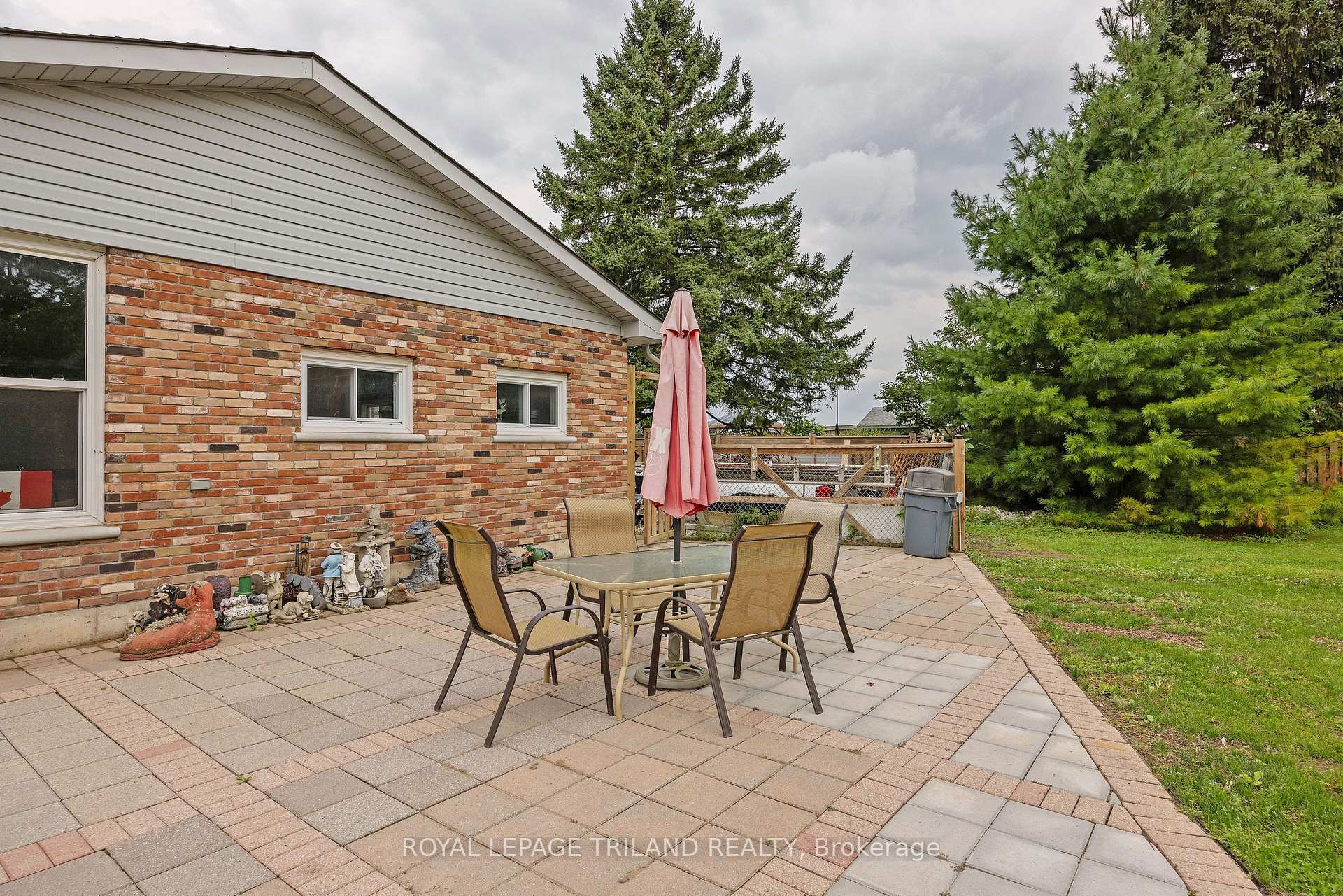 Photo 34 of 17 Minler Road, Zorra, Thamesford — HOMEH
