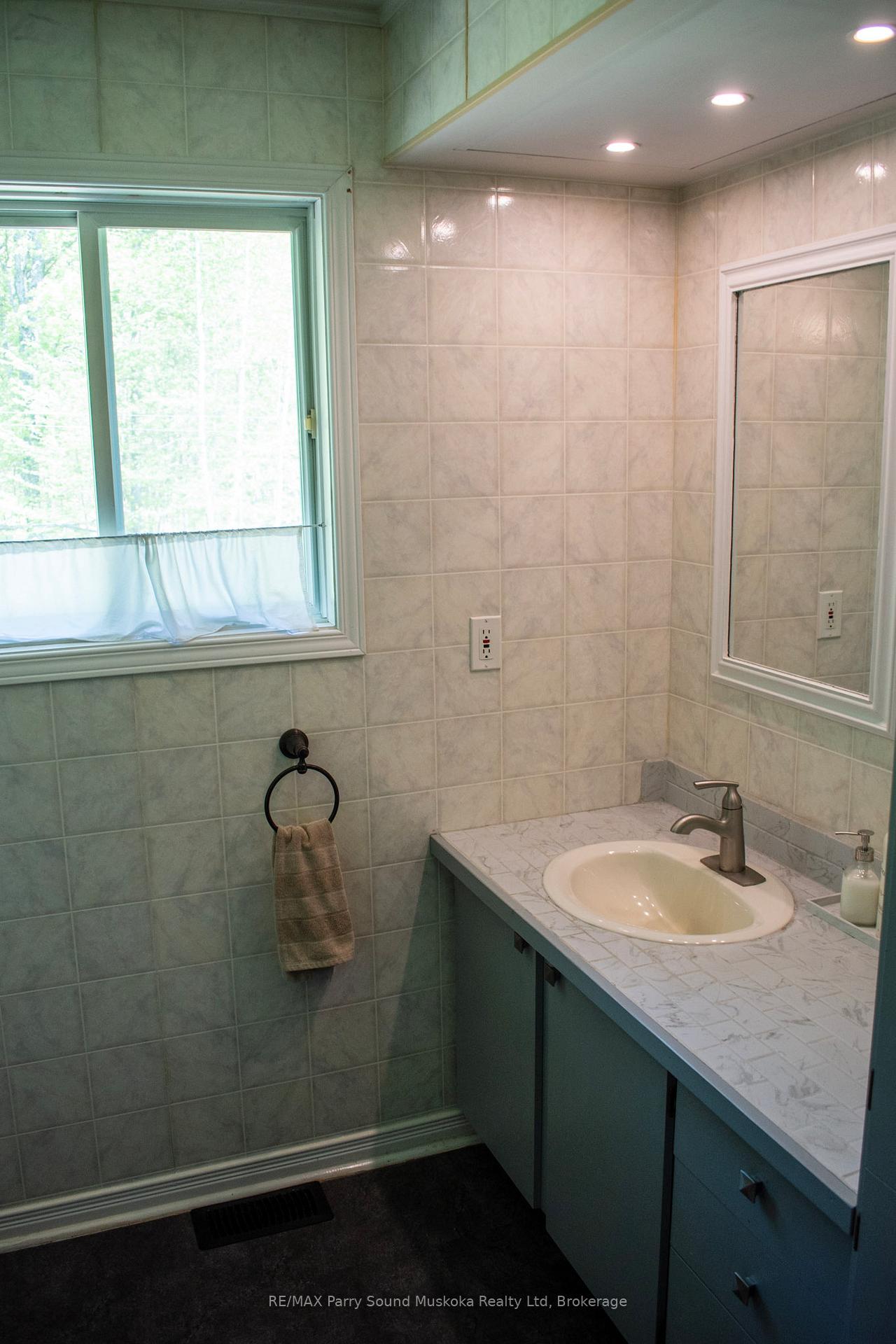 Photo 15 of 690 Hurdville Road, McKellar — HOMEH