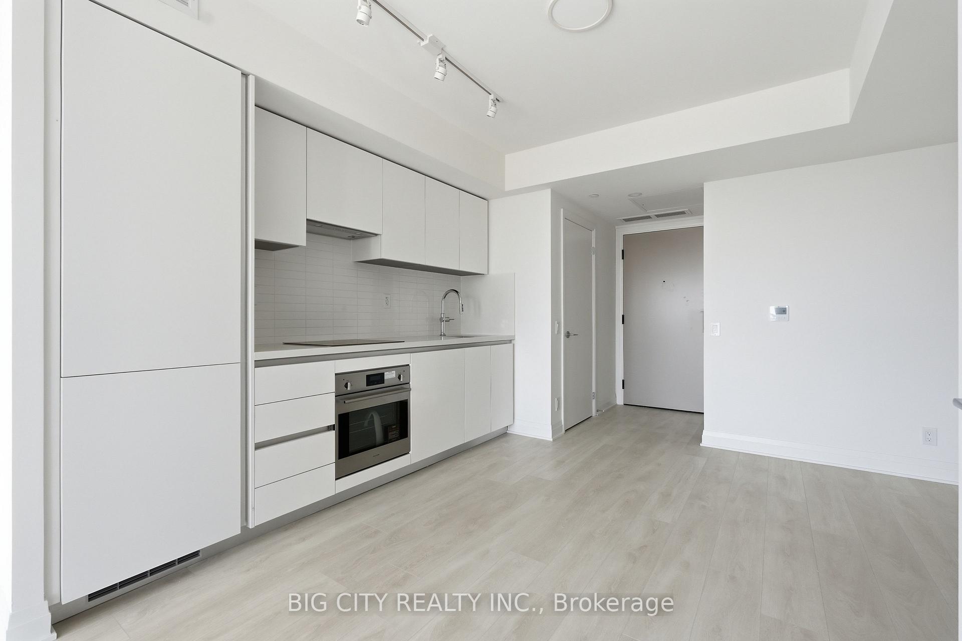 Photo 8 of Unit 2208, 25 Frederick Todd Way, Toronto, Thorncliffe Park — HOMEH