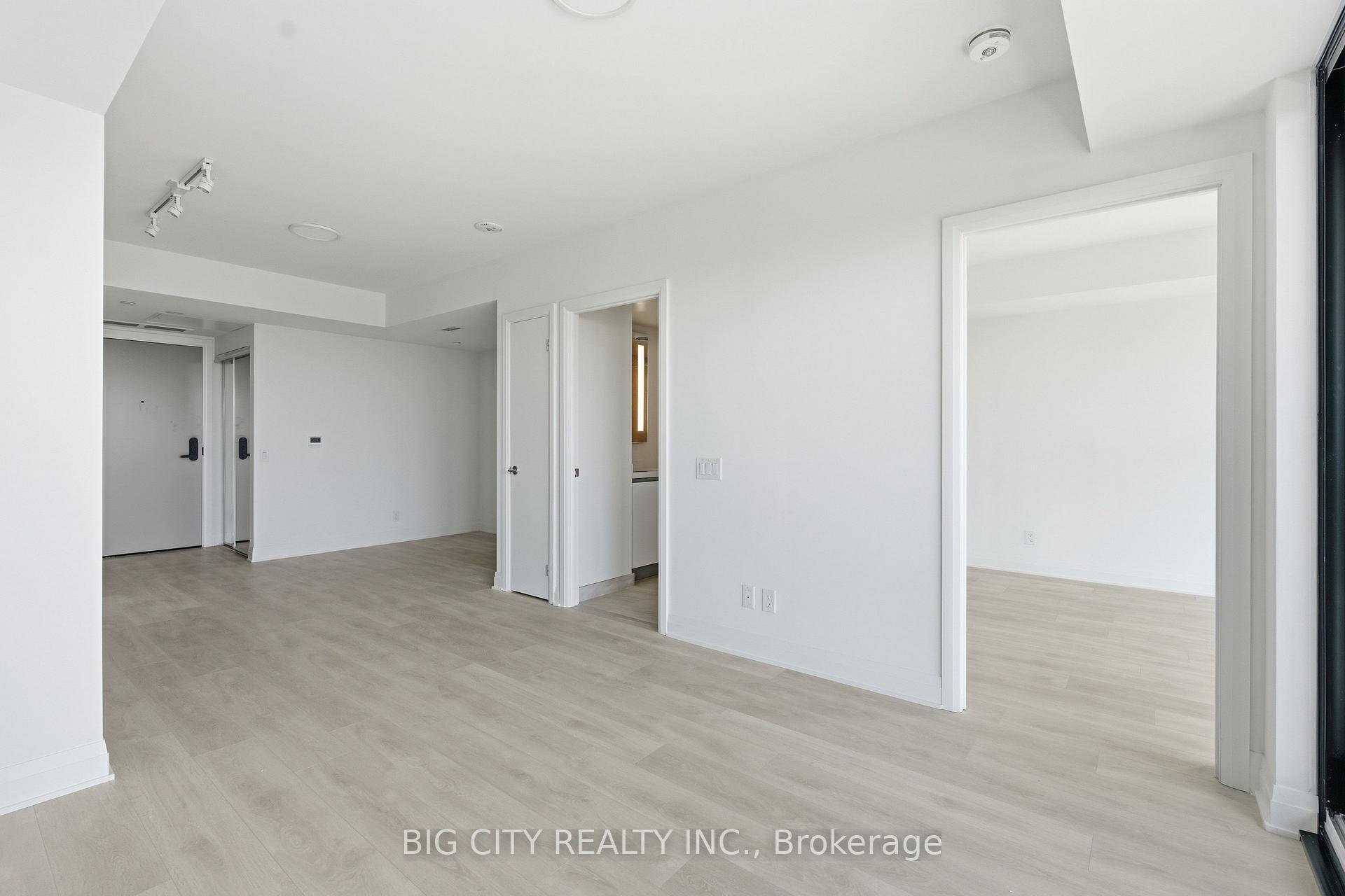 Photo 11 of Unit 2208, 25 Frederick Todd Way, Toronto, Thorncliffe Park — HOMEH