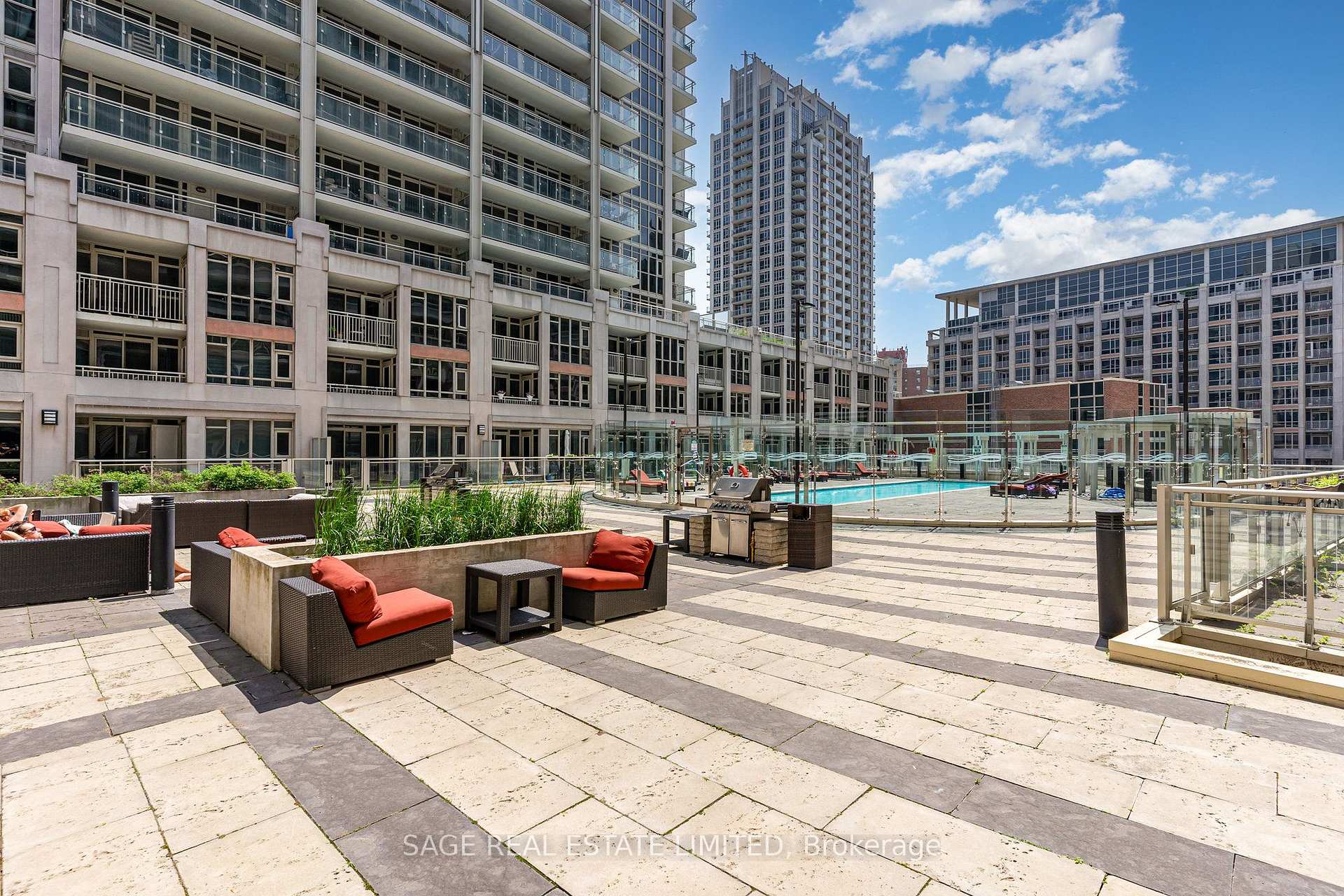 Photo 21 of Unit 1019, 35 Bastion Street, Toronto, Niagara — HOMEH