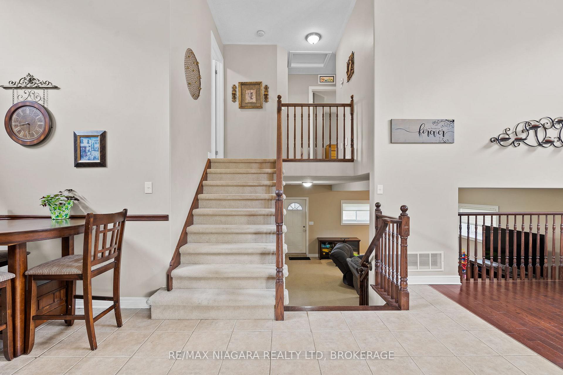 Photo 11 of 230 Wellbrook Avenue, Welland, Prince Charles — HOMEH