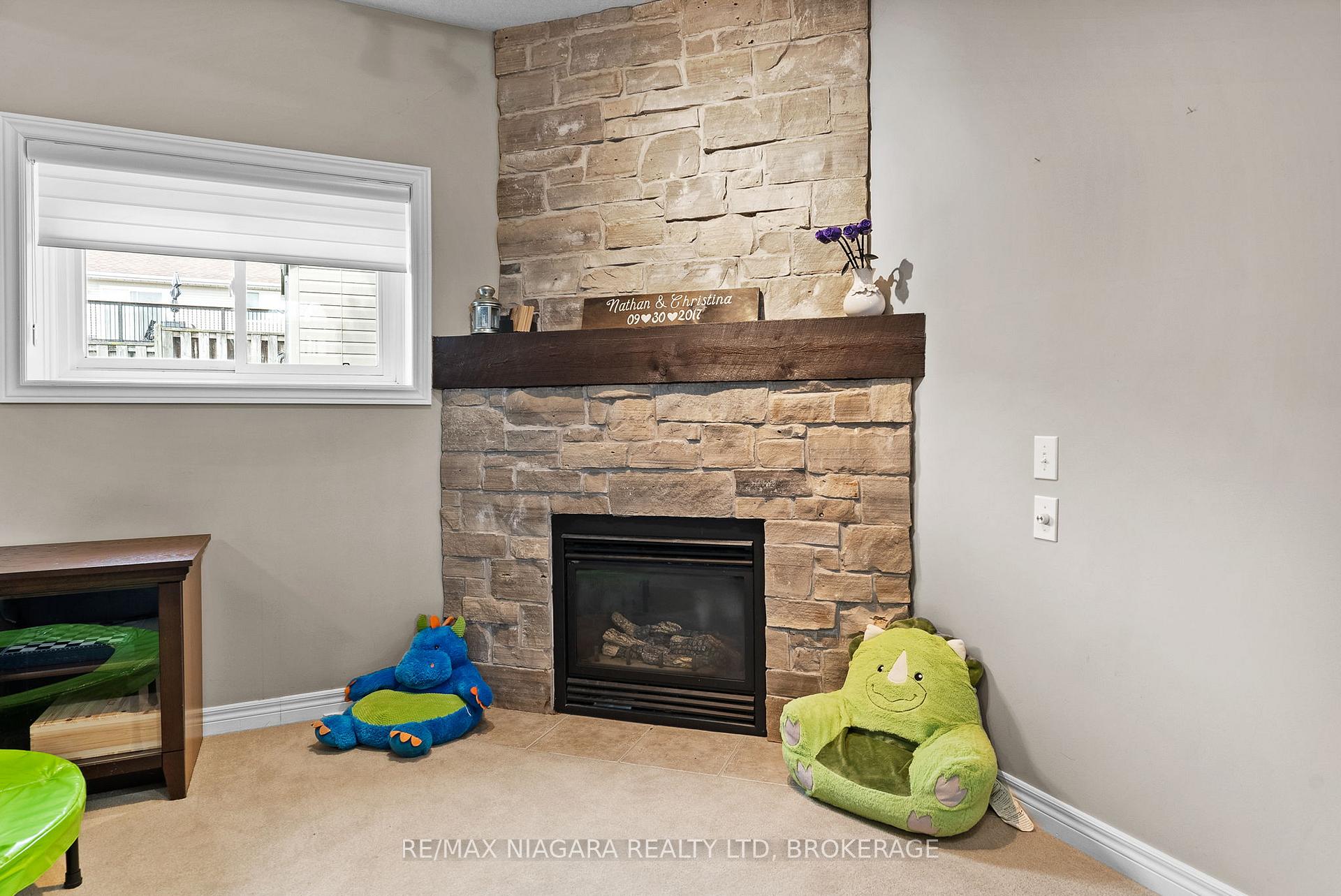 Photo 18 of 230 Wellbrook Avenue, Welland, Prince Charles — HOMEH