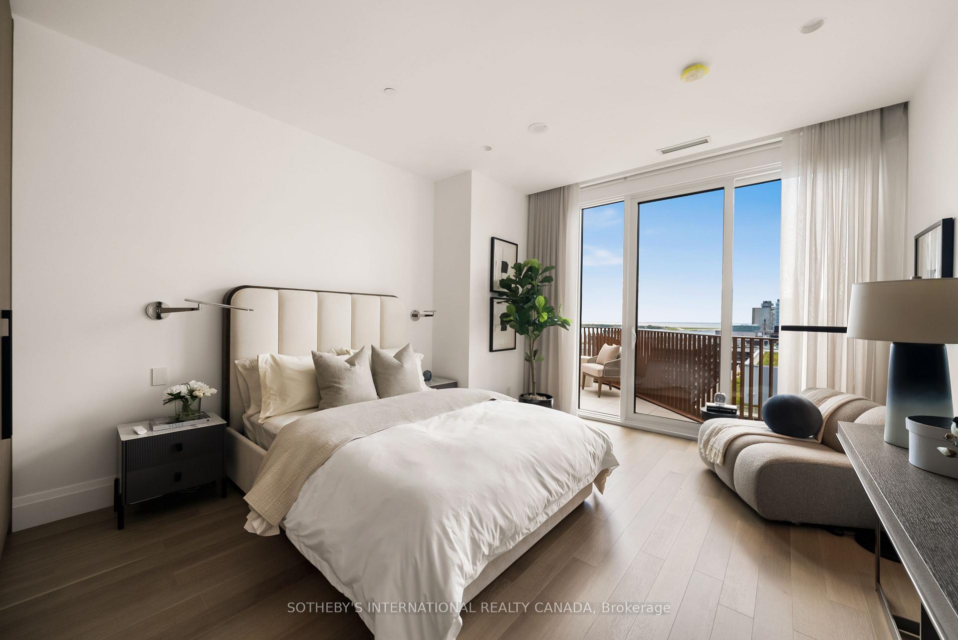 Photo 7 of Unit SPH1, 155 Merchants' Wharf, Toronto, Waterfront Communities — HOMEH
