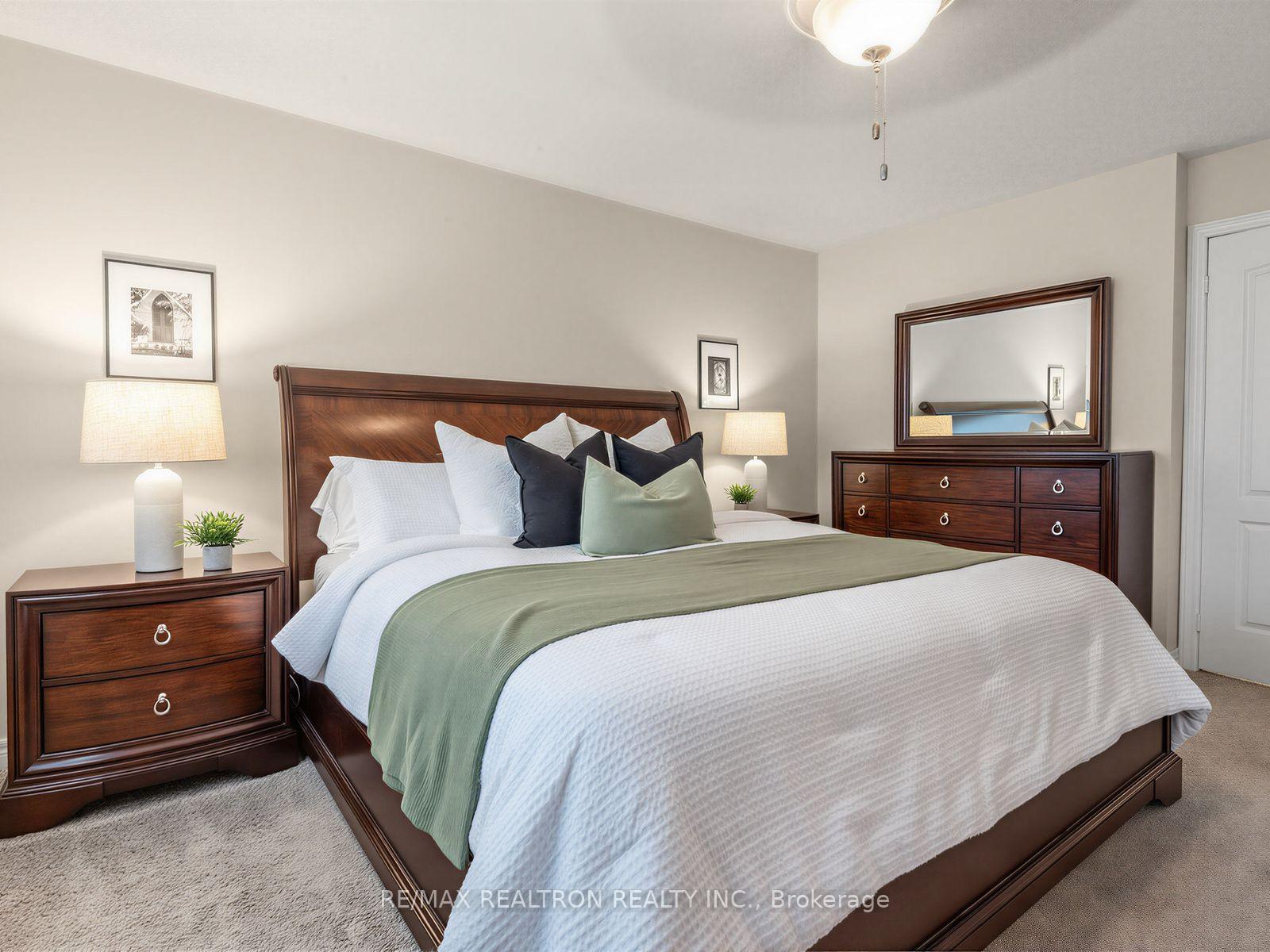Photo 25 of 222 Birkshire Drive, Aurora, Bayview Wellington — HOMEH