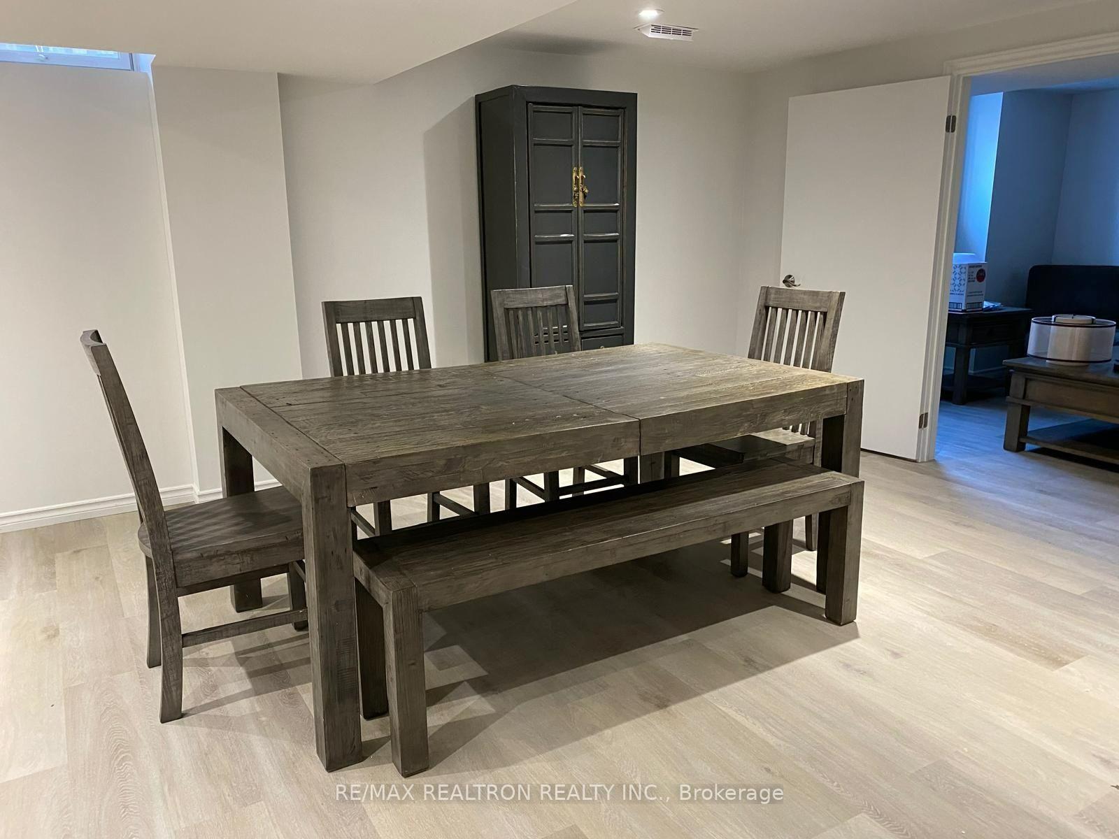 Photo 38 of 222 Birkshire Drive, Aurora, Bayview Wellington — HOMEH